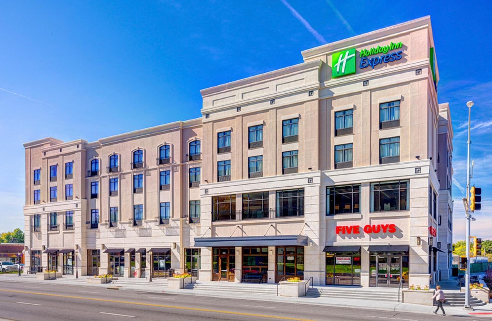 Holiday Inn Express & Suites - Kansas City KU Medical Center by IHG gallery photo in Kansas City, MO — image 17