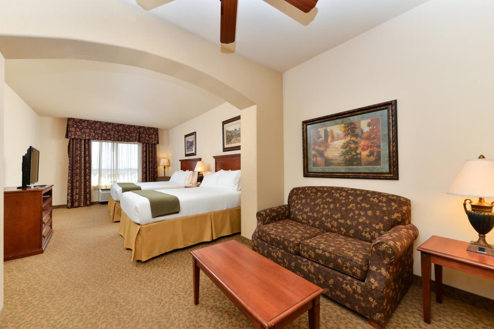 Holiday Inn Express Hotel & Suites Las Cruces by IHG gallery photo in Las Cruces, NM — image 17