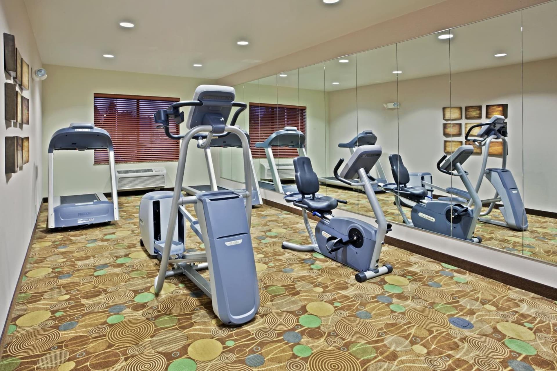Holiday Inn Express Hotel & Suites Vancouver Mall-Portland Area by IHG gallery photo in Vancouver, WA — image 8