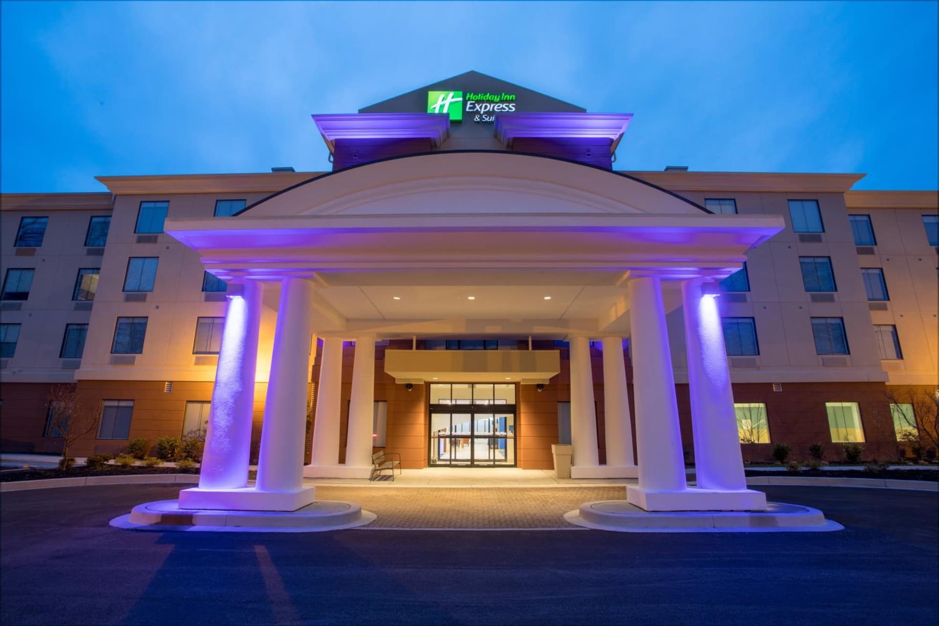 Holiday Inn Express & Suites Owings Mills-Baltimore Area by IHG featured exterior or lobby in Owings Mills, MD — similar hotel