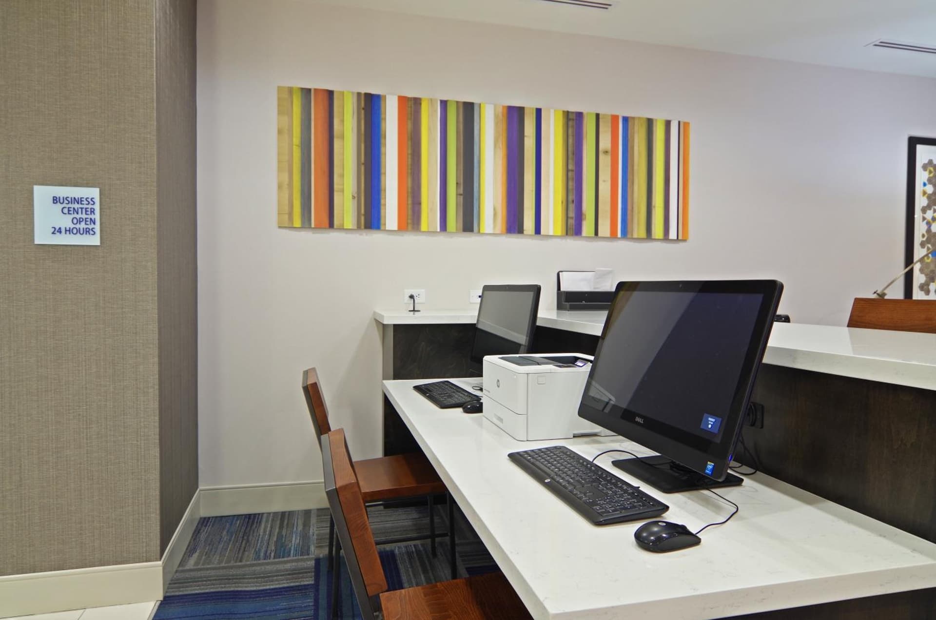 Holiday Inn Express & Suites - Phoenix North - Scottsdale by IHG gallery photo in Phoenix, AZ — image 15