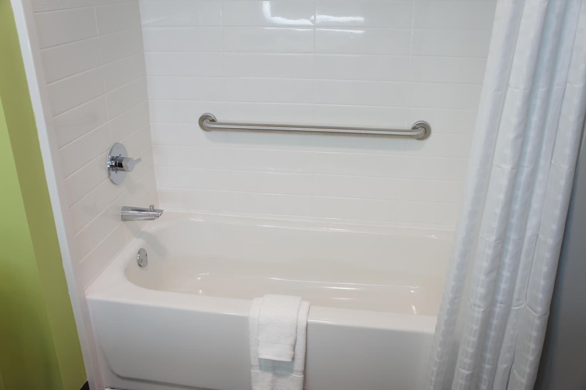 La Quinta Inn & Suites by Wyndham Braselton gallery photo in Braselton, GA — image 115