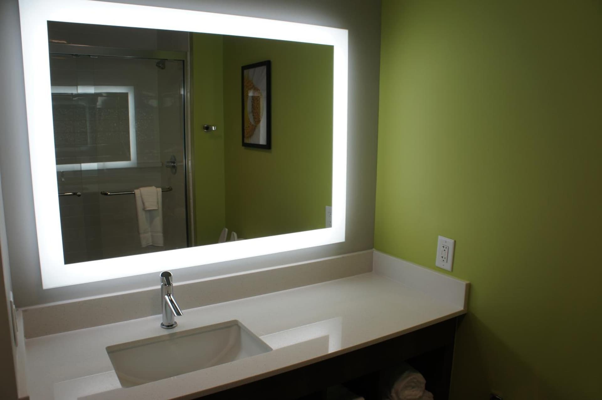 La Quinta Inn & Suites by Wyndham Braselton gallery photo in Braselton, GA — image 59