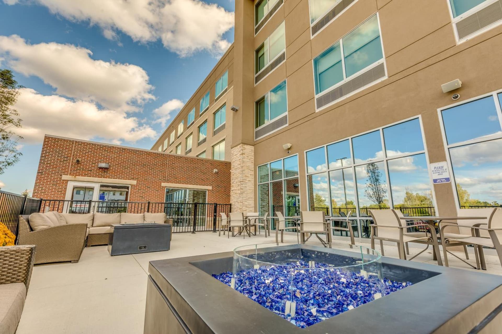Holiday Inn Express & Suites Okemos - University Area by IHG gallery photo in Okemos, MI — image 17