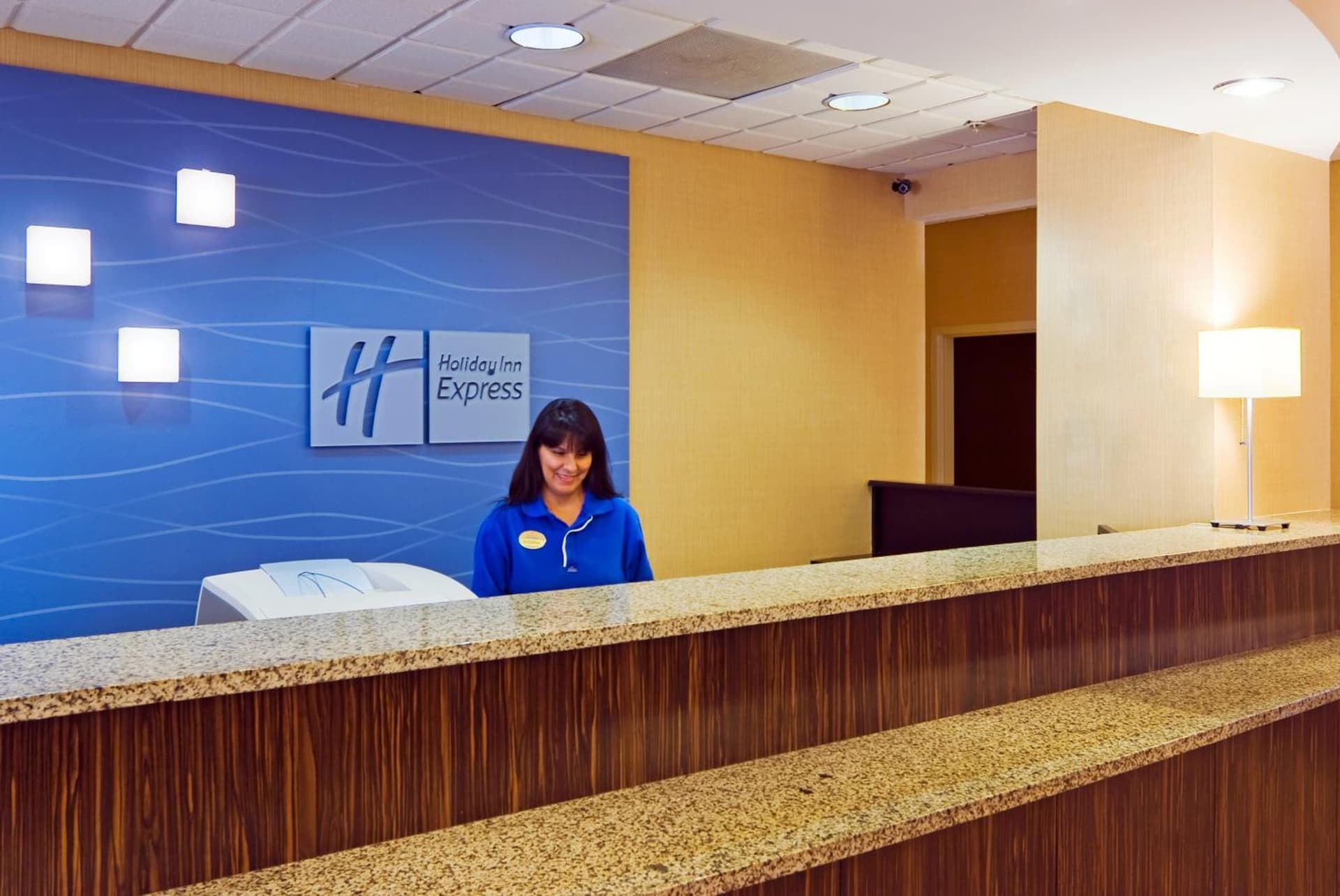 Holiday Inn Express Hotel & Suites Kendall East-Miami by IHG property views in Kendall, FL — gallery photo 3