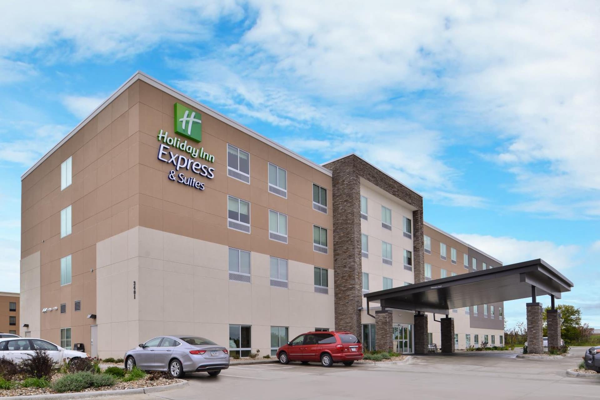 Holiday Inn Express & Suites - Marshalltown by IHG featured exterior or lobby in Marshalltown, IA — similar hotel