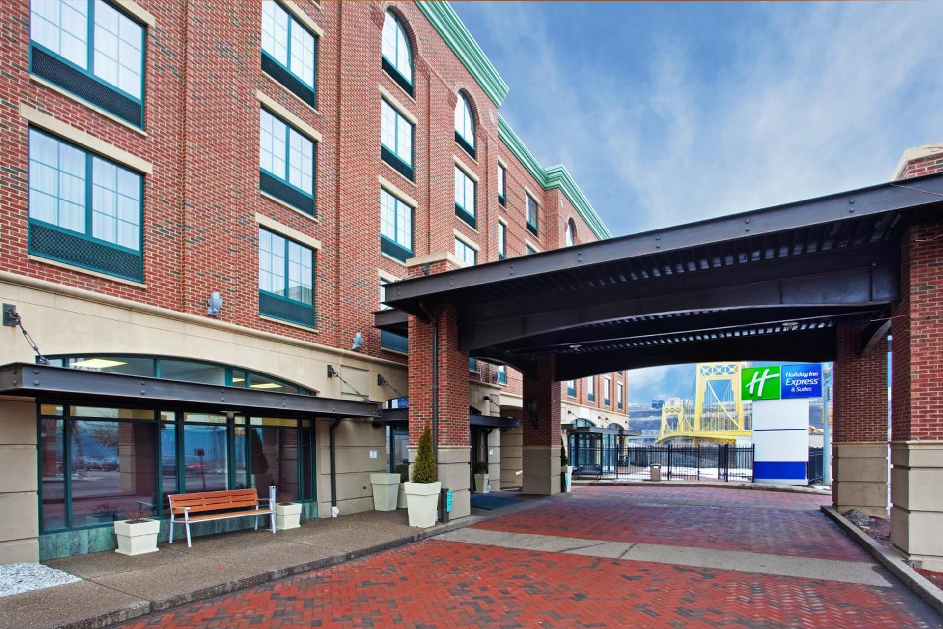 Holiday Inn Express Hotel & Suites Pittsburgh-South Side by IHG gallery photo in Pittsburgh, PA — image 19