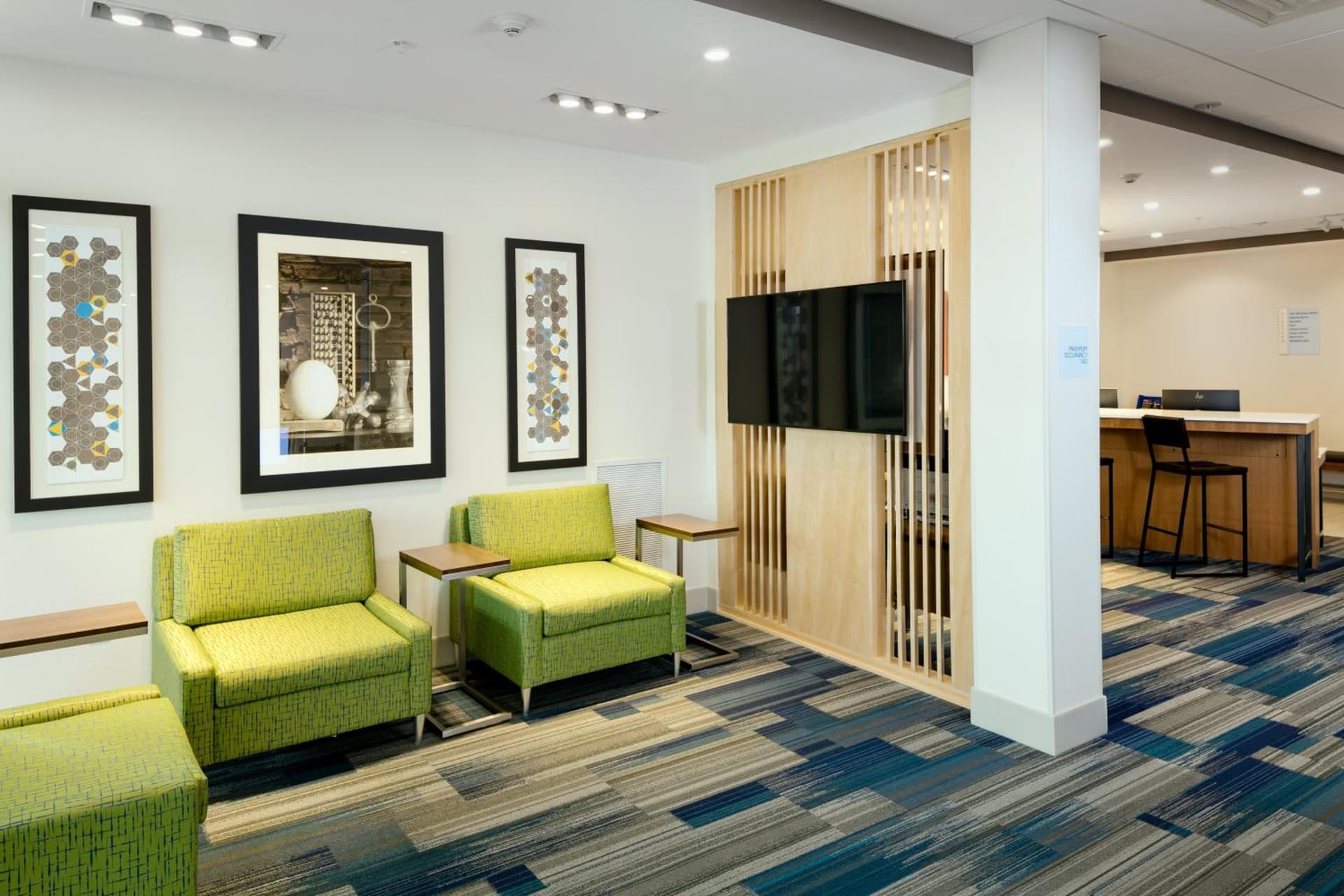 Holiday Inn Express & Suites - Medford by IHG gallery photo in Medford, OR — image 42