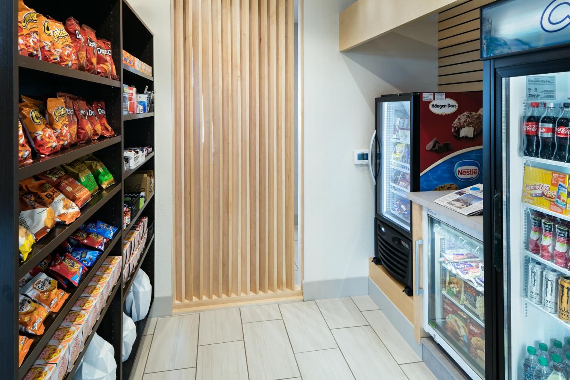 Holiday Inn Express & Suites - Medford by IHG gallery photo in Medford, OR — image 44