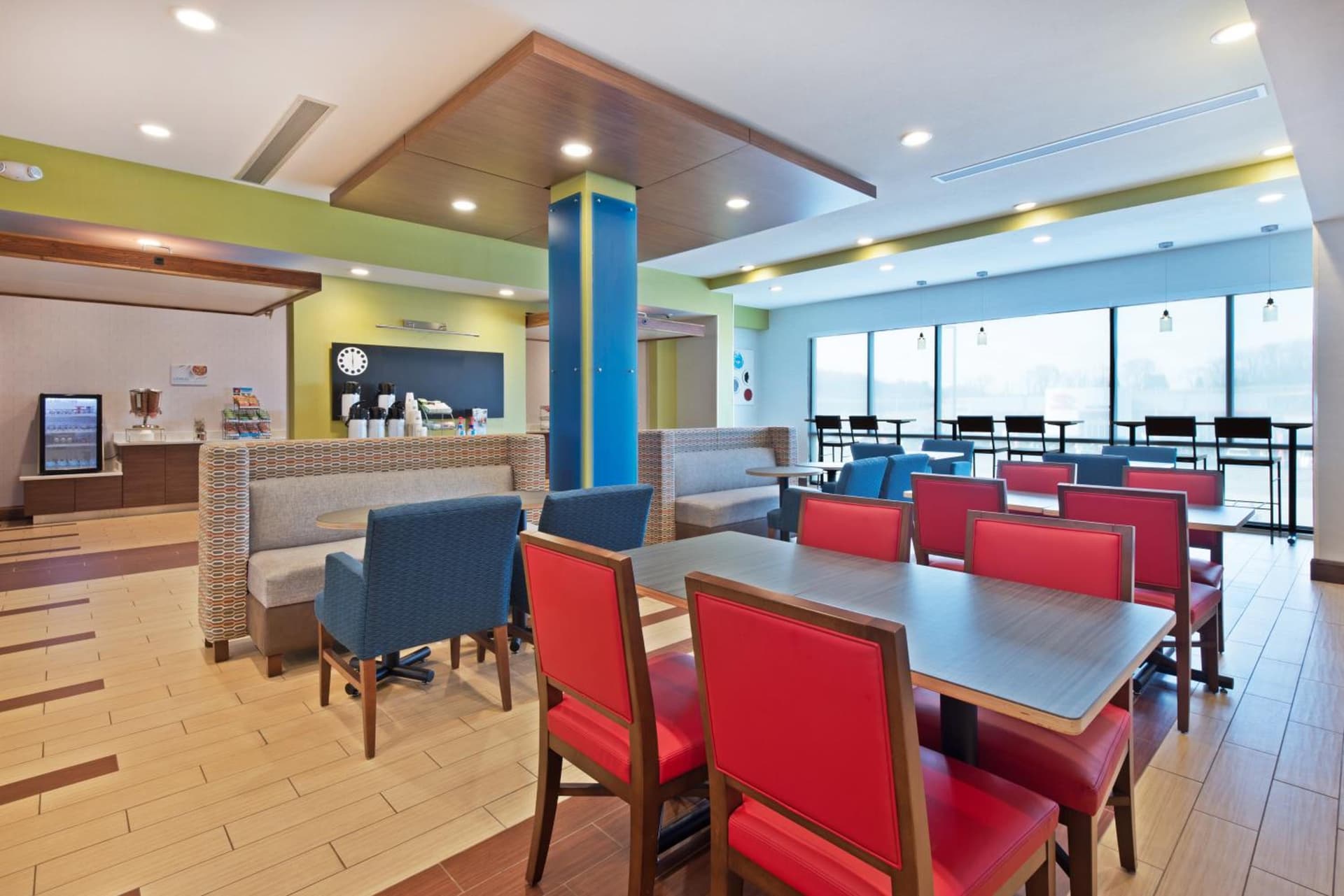 Holiday Inn Express & Suites Uniontown by IHG property views in Uniontown, PA — gallery photo 3