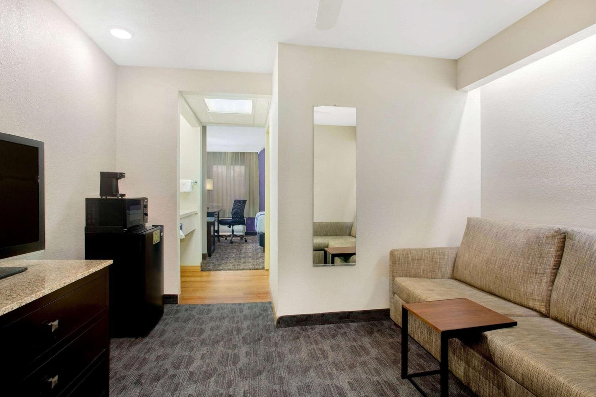 La Quinta by Wyndham Springfield South gallery photo in Springfield, MO — image 48