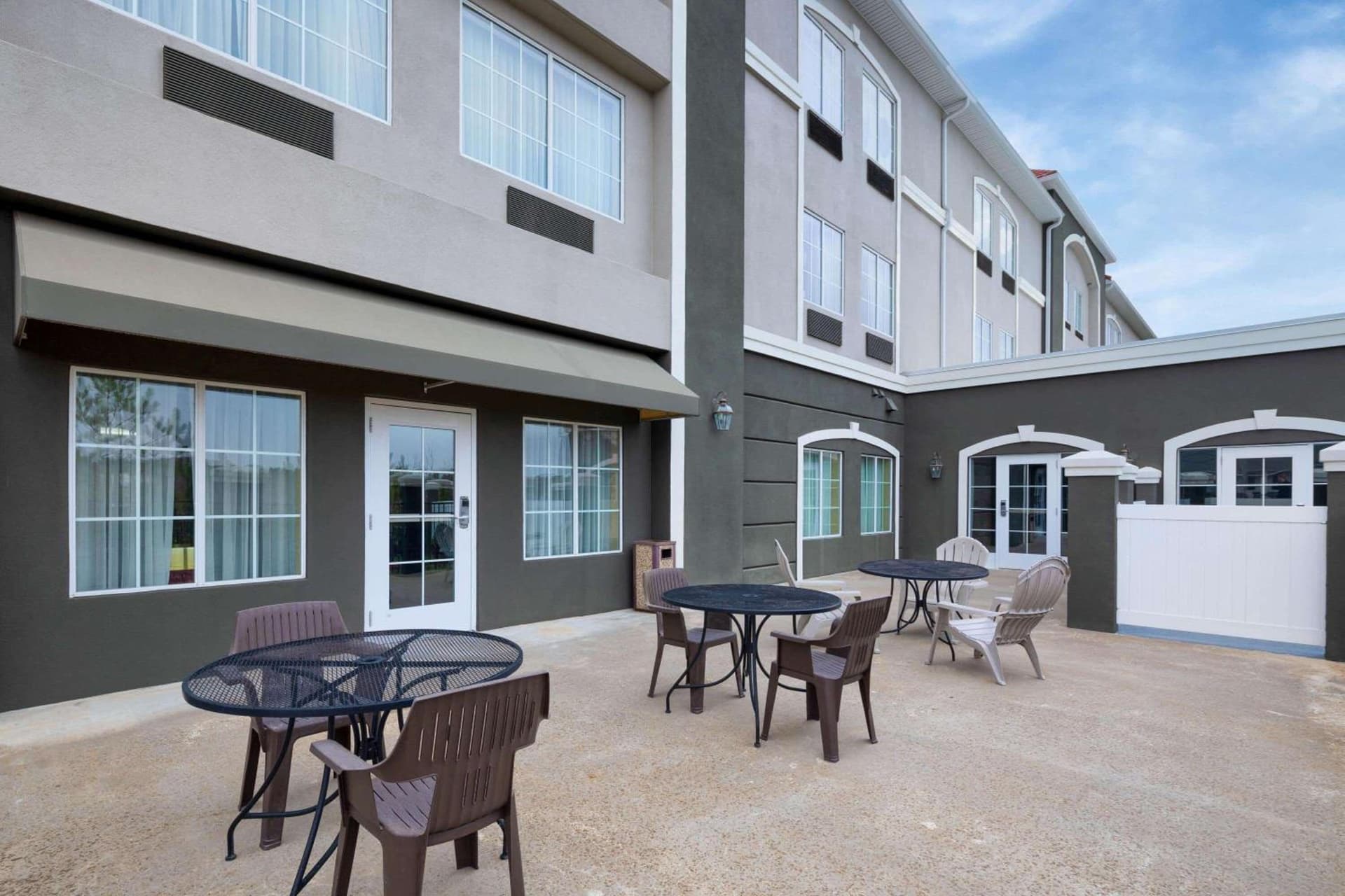 La Quinta by Wyndham Macon West gallery photo in Macon, GA — image 10