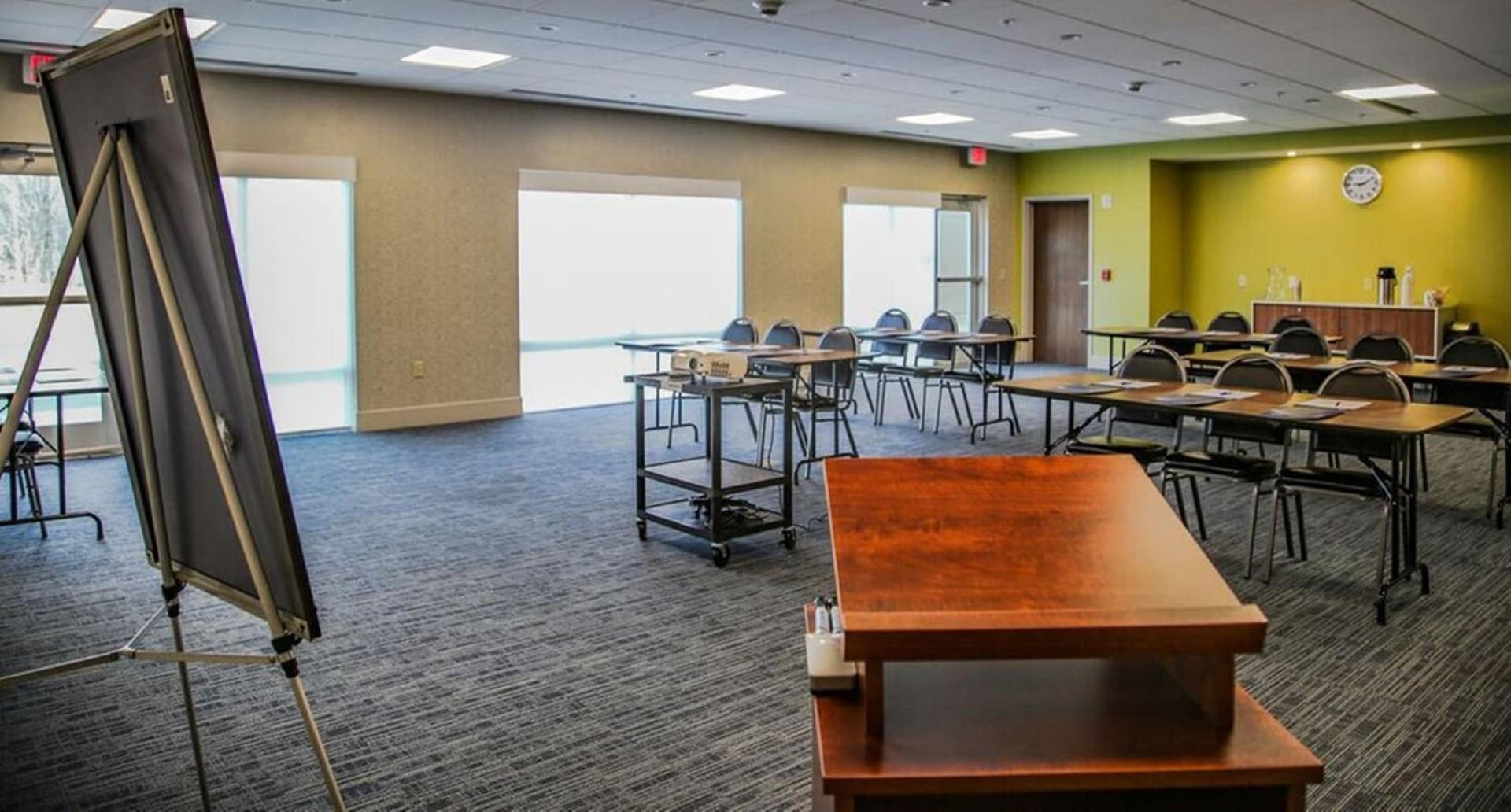 Holiday Inn Express & Suites Kingston-Ulster by IHG gallery photo in Lake Katrine, NY — image 8