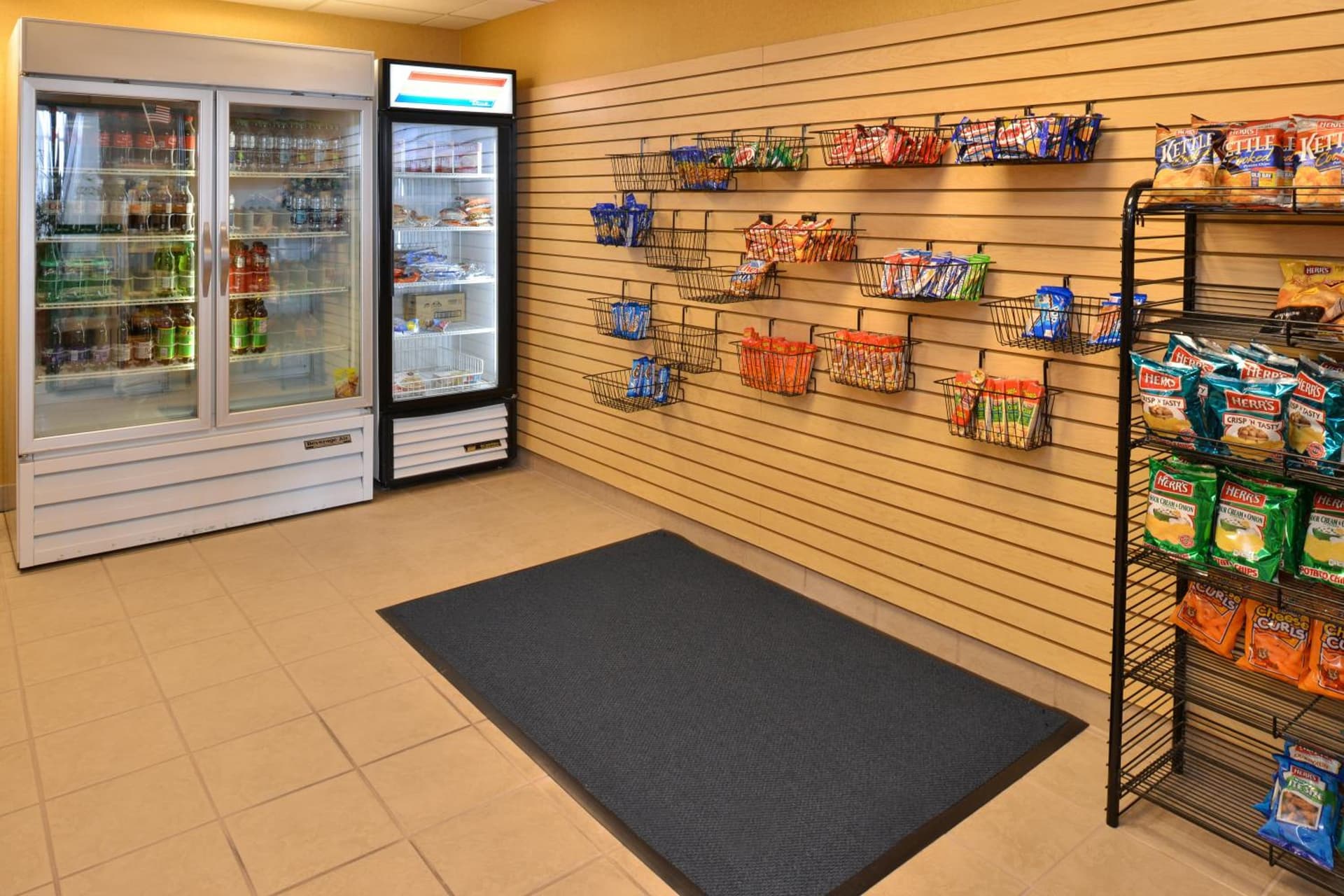Holiday Inn Express & Suites - Ocean City by IHG gallery photo in Ocean City, MD — image 51
