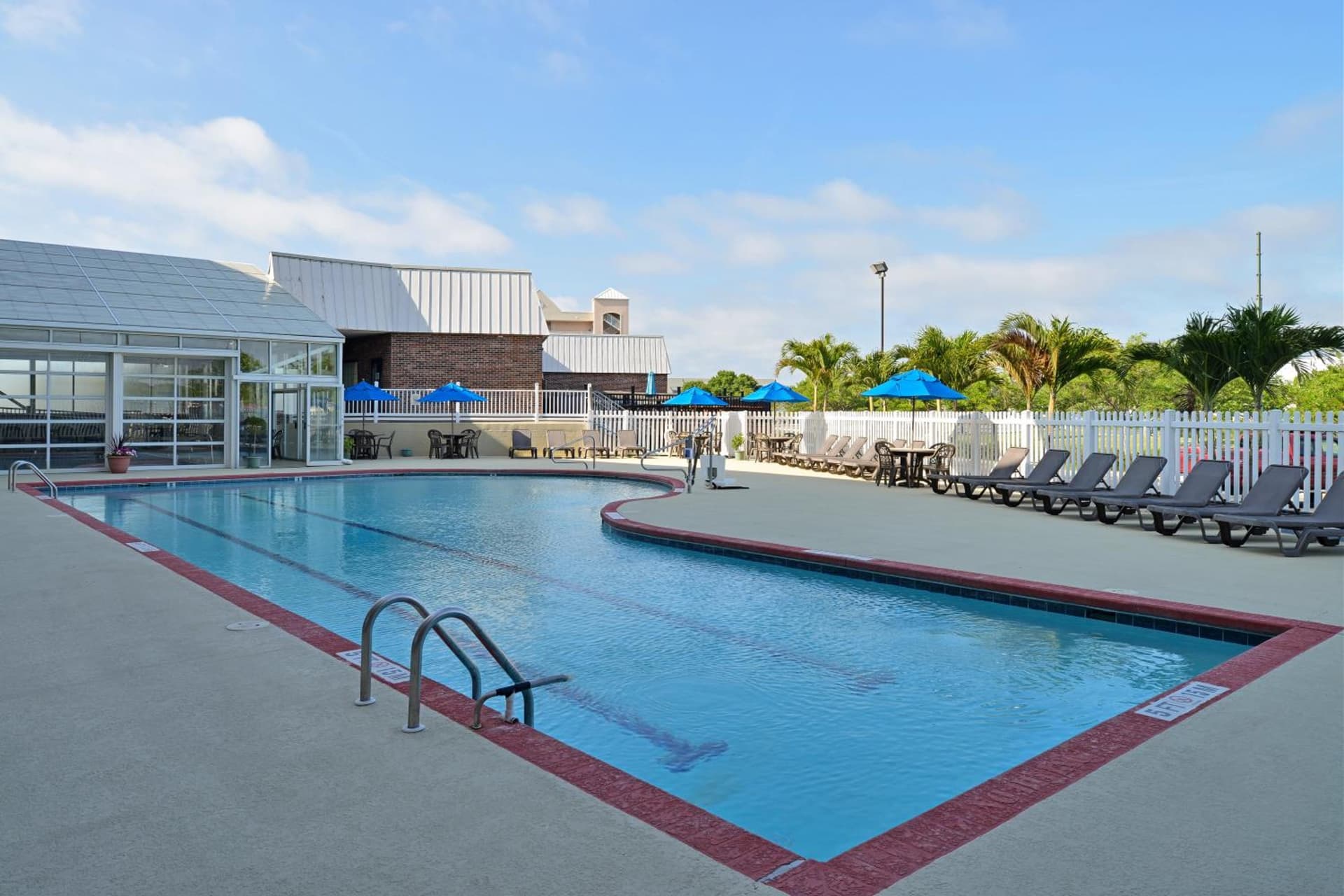 Holiday Inn Express & Suites - Ocean City by IHG gallery photo in Ocean City, MD — image 11