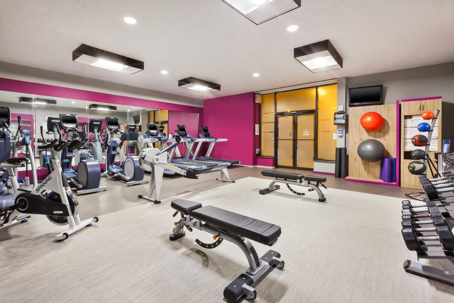 Crowne Plaza Columbus North - Worthington by IHG gallery photo in Columbus, OH — image 41
