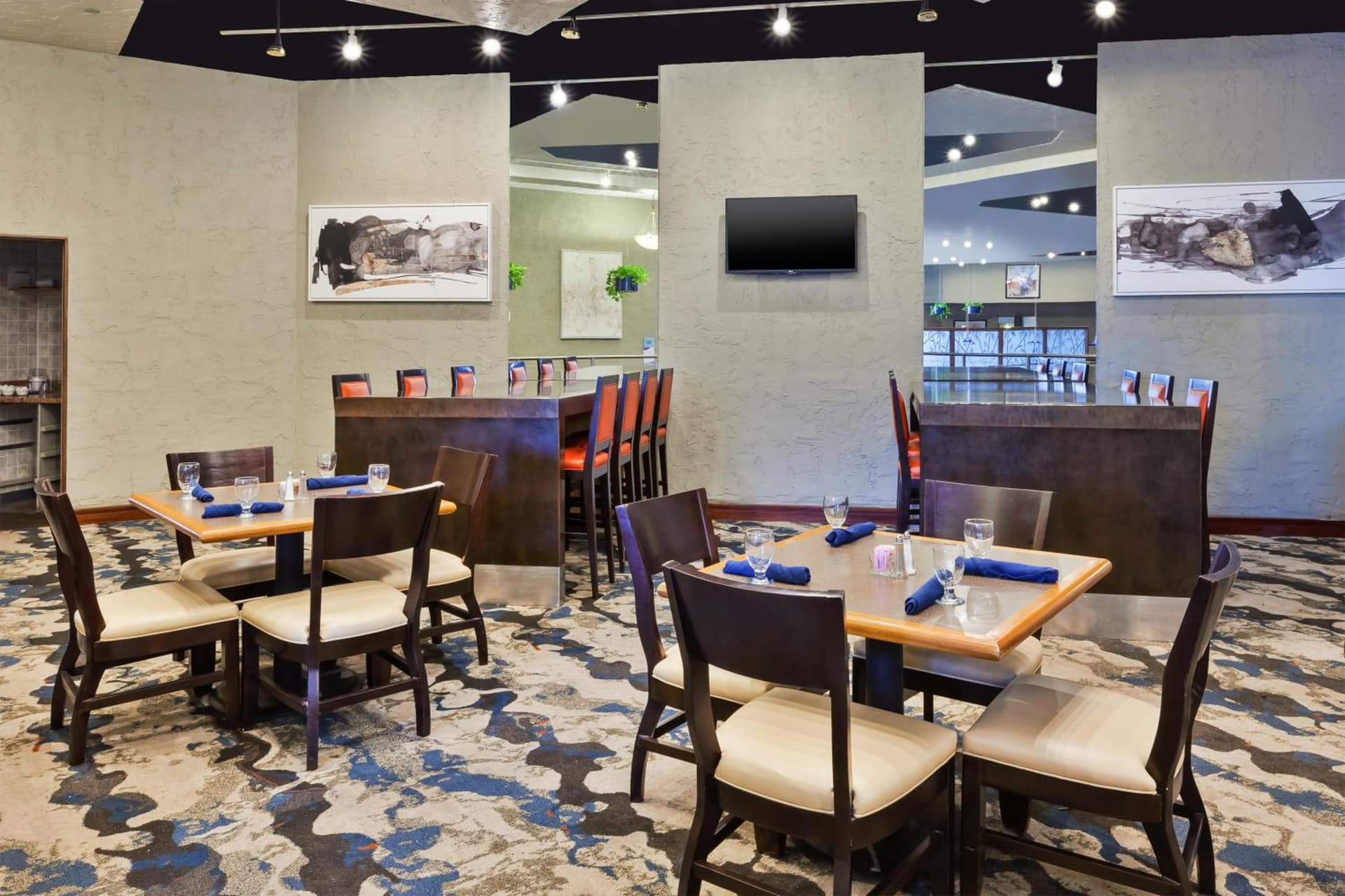 Crowne Plaza Columbus North - Worthington by IHG gallery photo in Columbus, OH — image 7