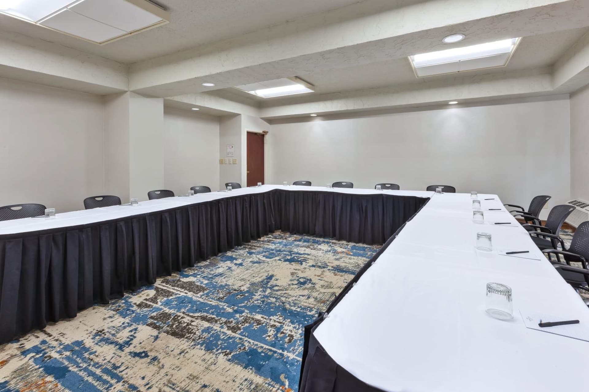 Crowne Plaza Columbus North - Worthington by IHG gallery photo in Columbus, OH — image 49