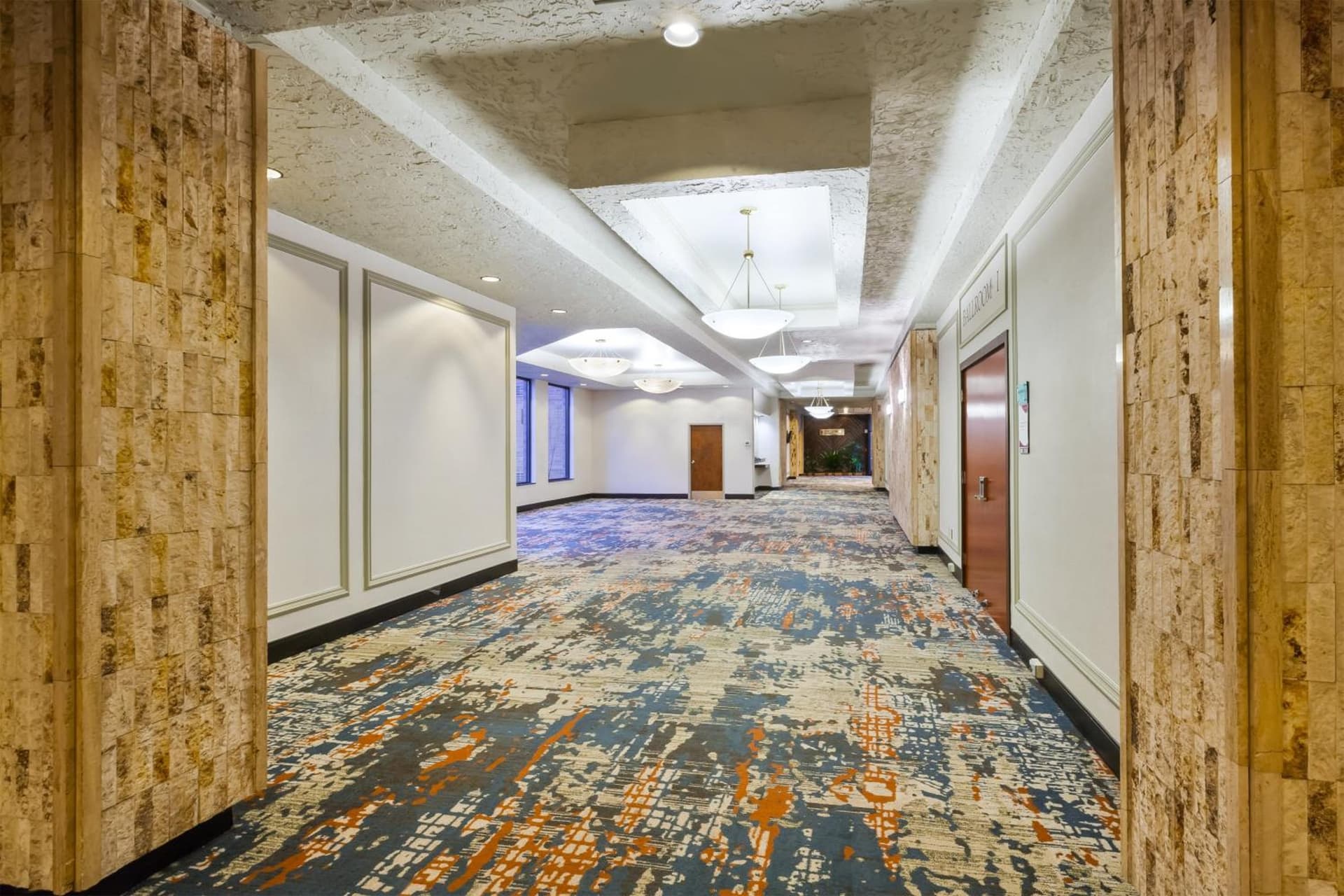 Crowne Plaza Columbus North - Worthington by IHG gallery photo in Columbus, OH — image 48