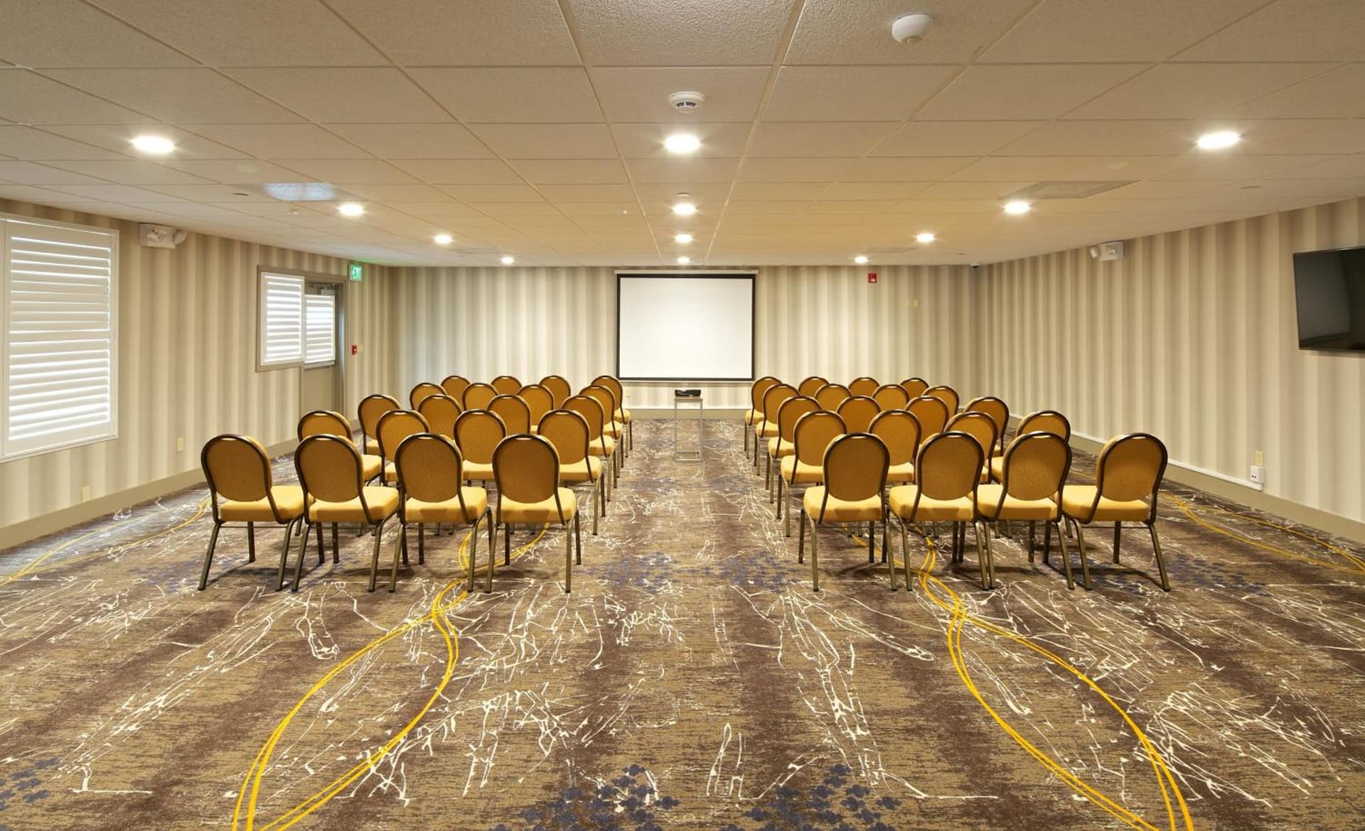 Holiday Inn Express Hotel & Suites - Paso Robles by IHG gallery photo in Paso Robles, CA — image 24