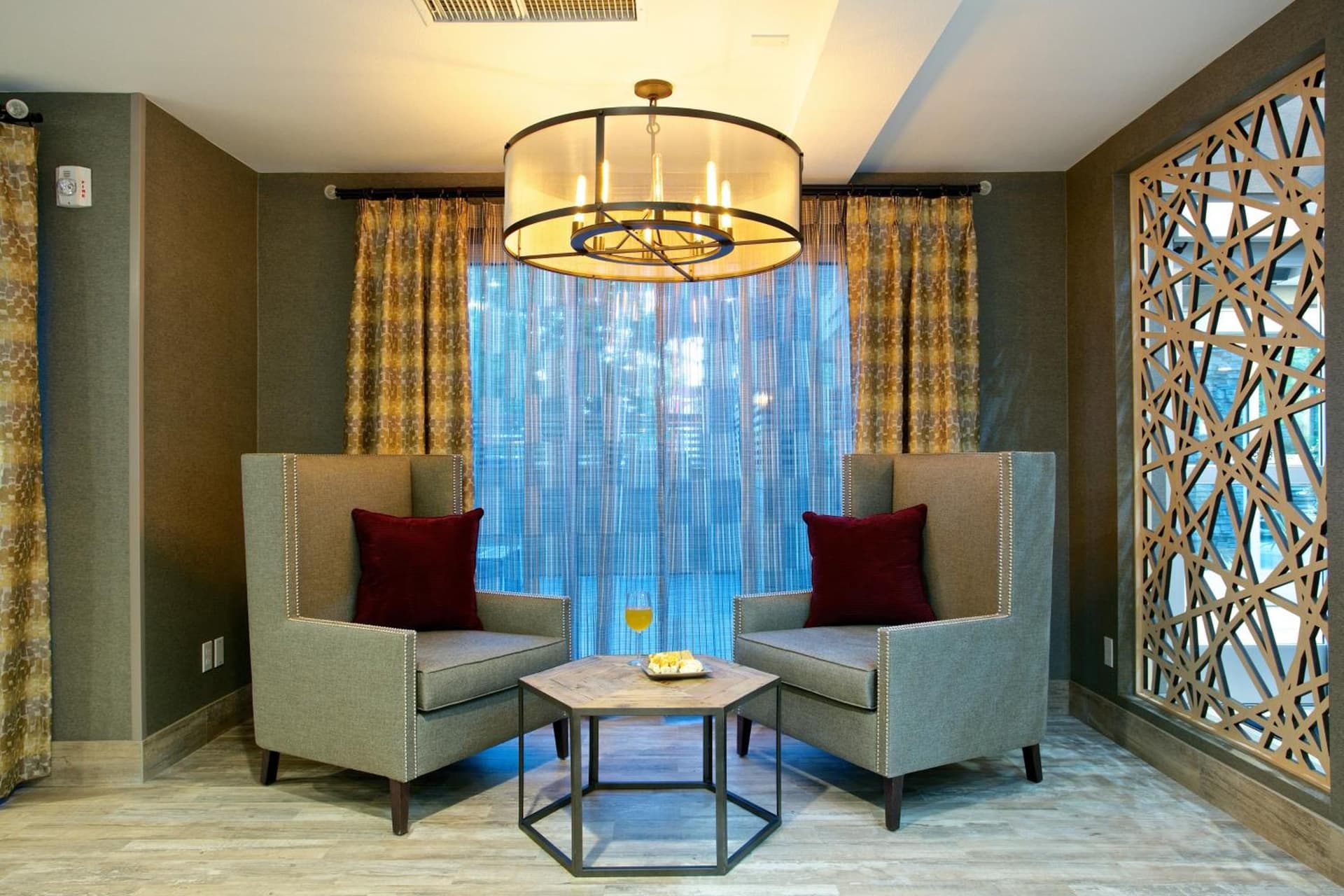 Holiday Inn Express Hotel & Suites - Paso Robles by IHG interior in Paso Robles, CA — gallery photo 2