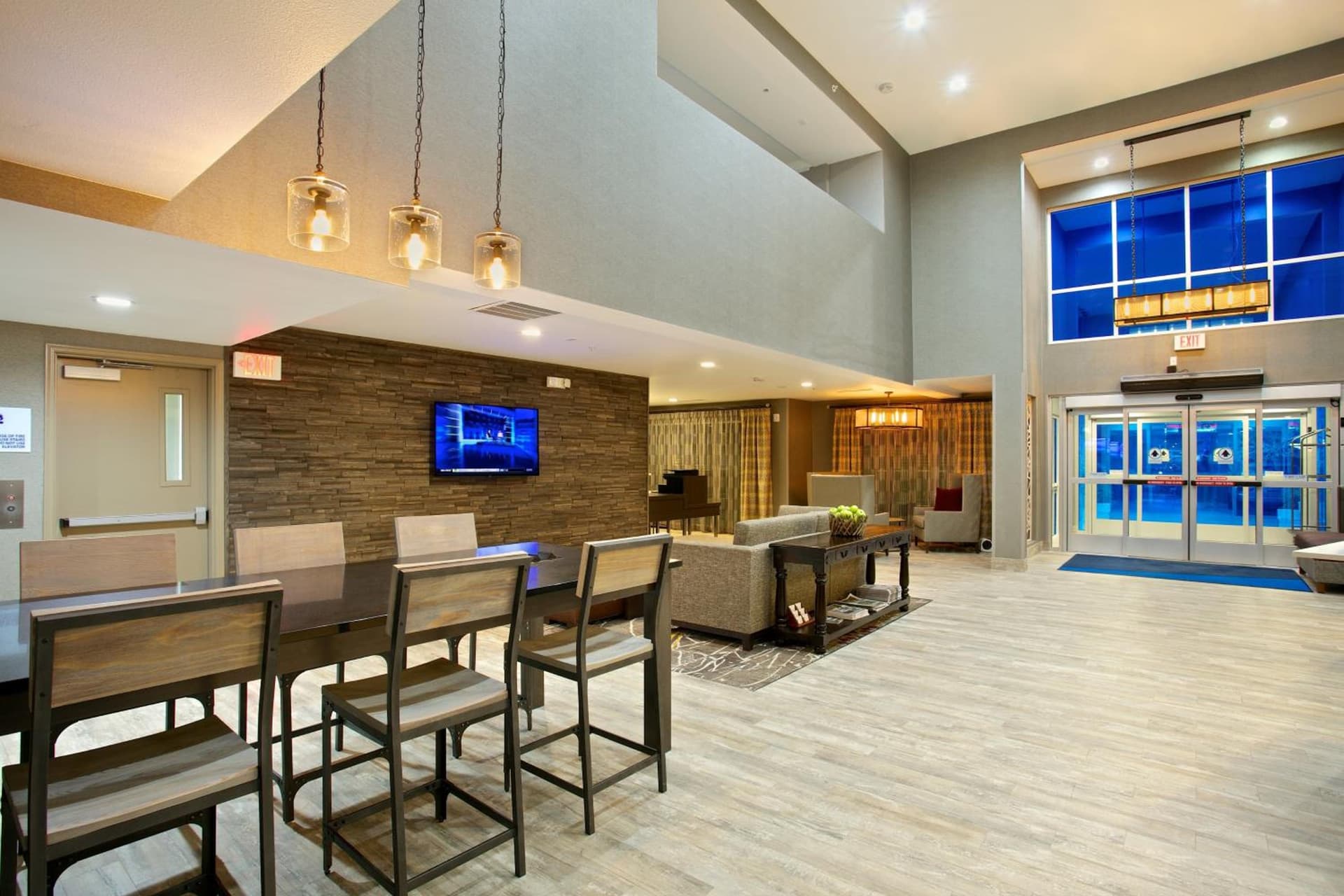 Holiday Inn Express Hotel & Suites - Paso Robles by IHG gallery photo in Paso Robles, CA — image 11