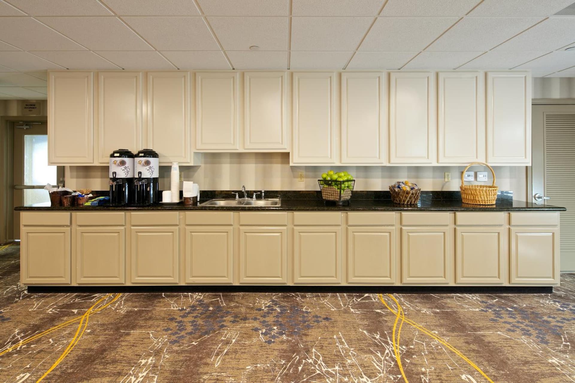 Holiday Inn Express Hotel & Suites - Paso Robles by IHG gallery photo in Paso Robles, CA — image 19