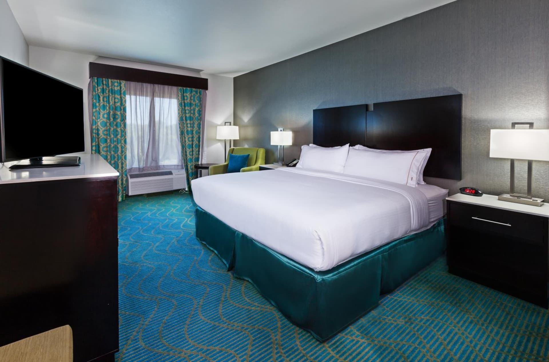 Holiday Inn Express and Suites Killeen-Fort Hood Area, an IHG Hotel gallery photo in Killeen, TX — image 12