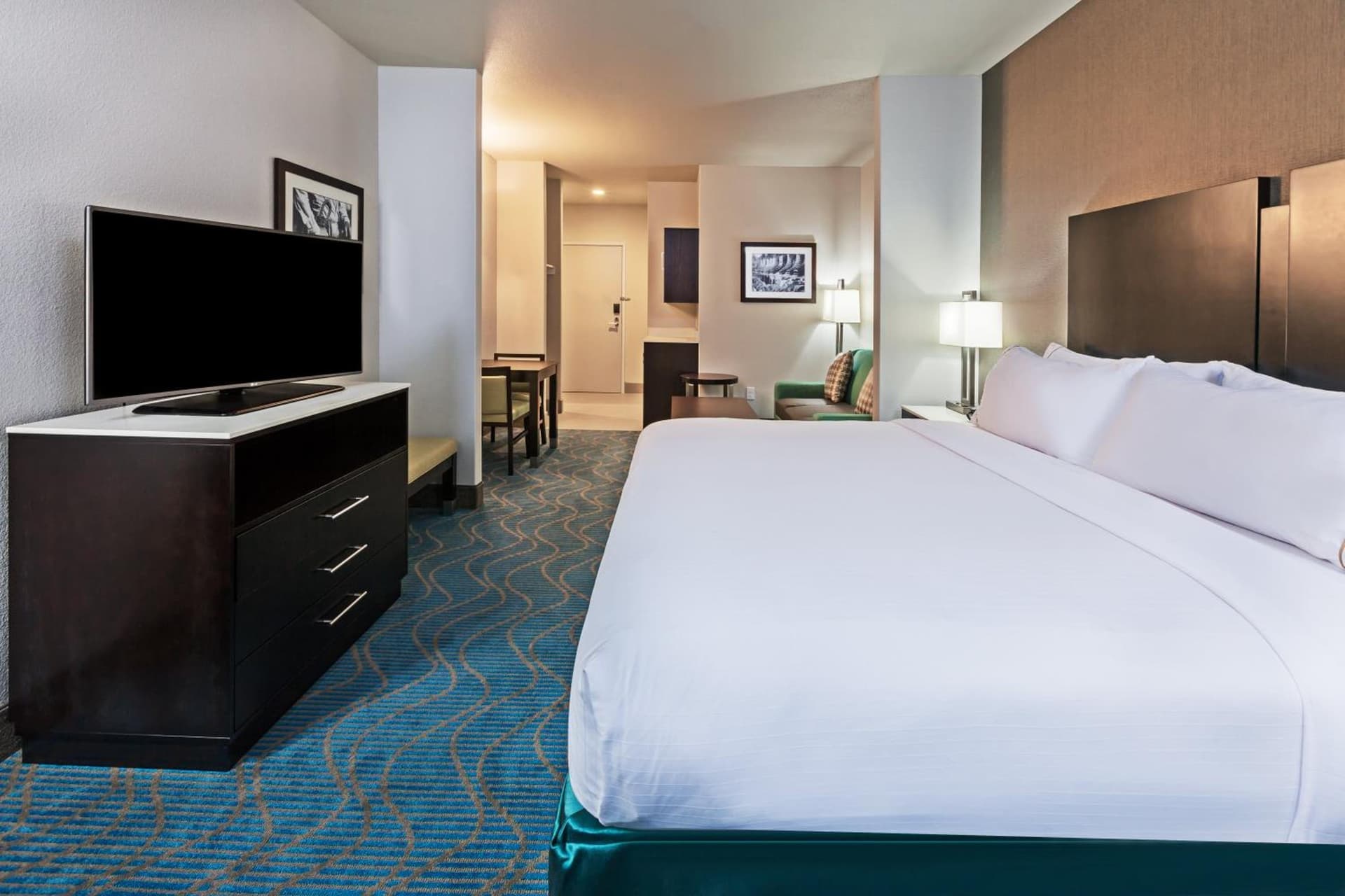 Holiday Inn Express and Suites Killeen-Fort Hood Area, an IHG Hotel gallery photo in Killeen, TX — image 24