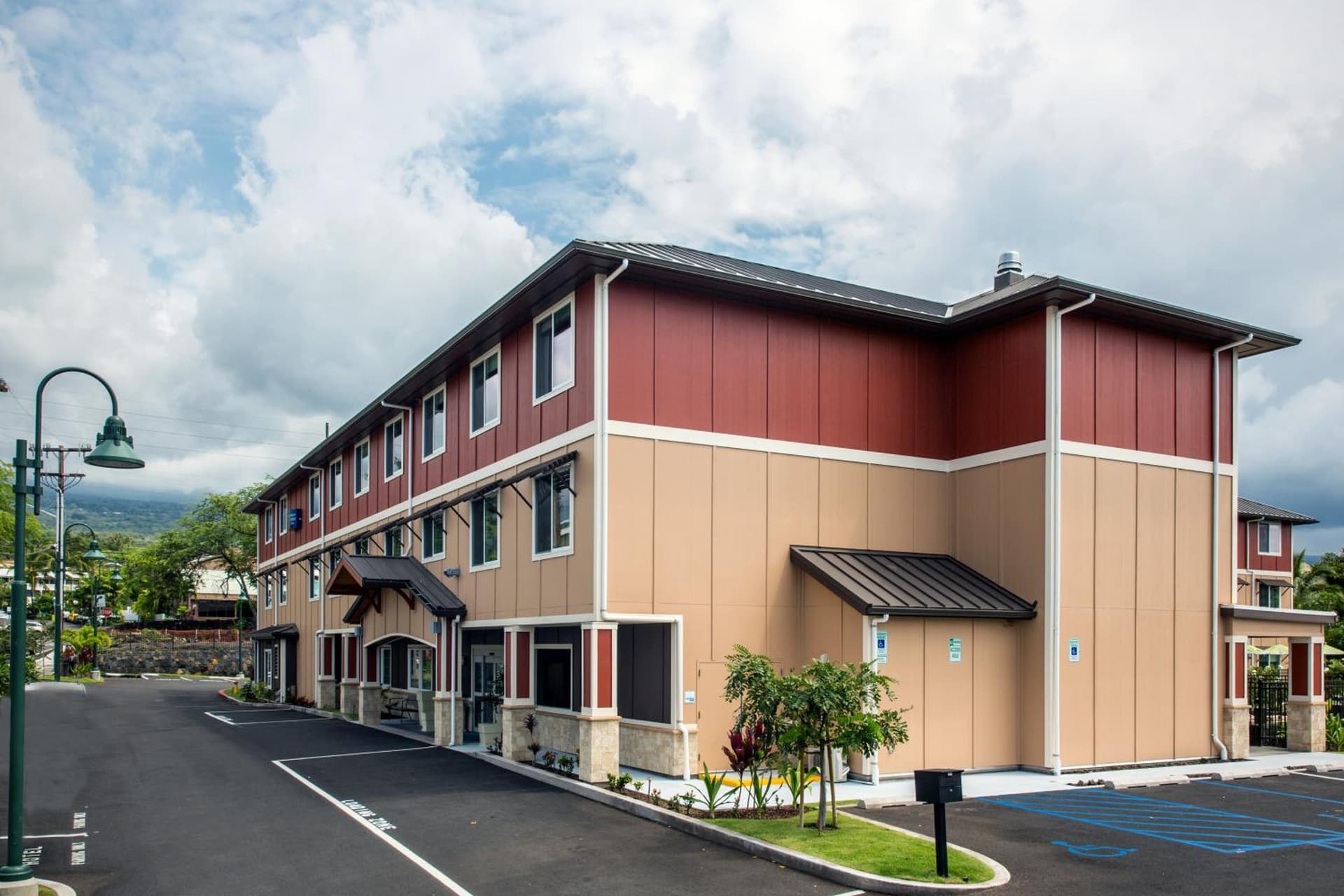 Holiday Inn Express & Suites Kailua-Kona by IHG featured exterior or lobby in Kailua-Kona, HI — similar hotel