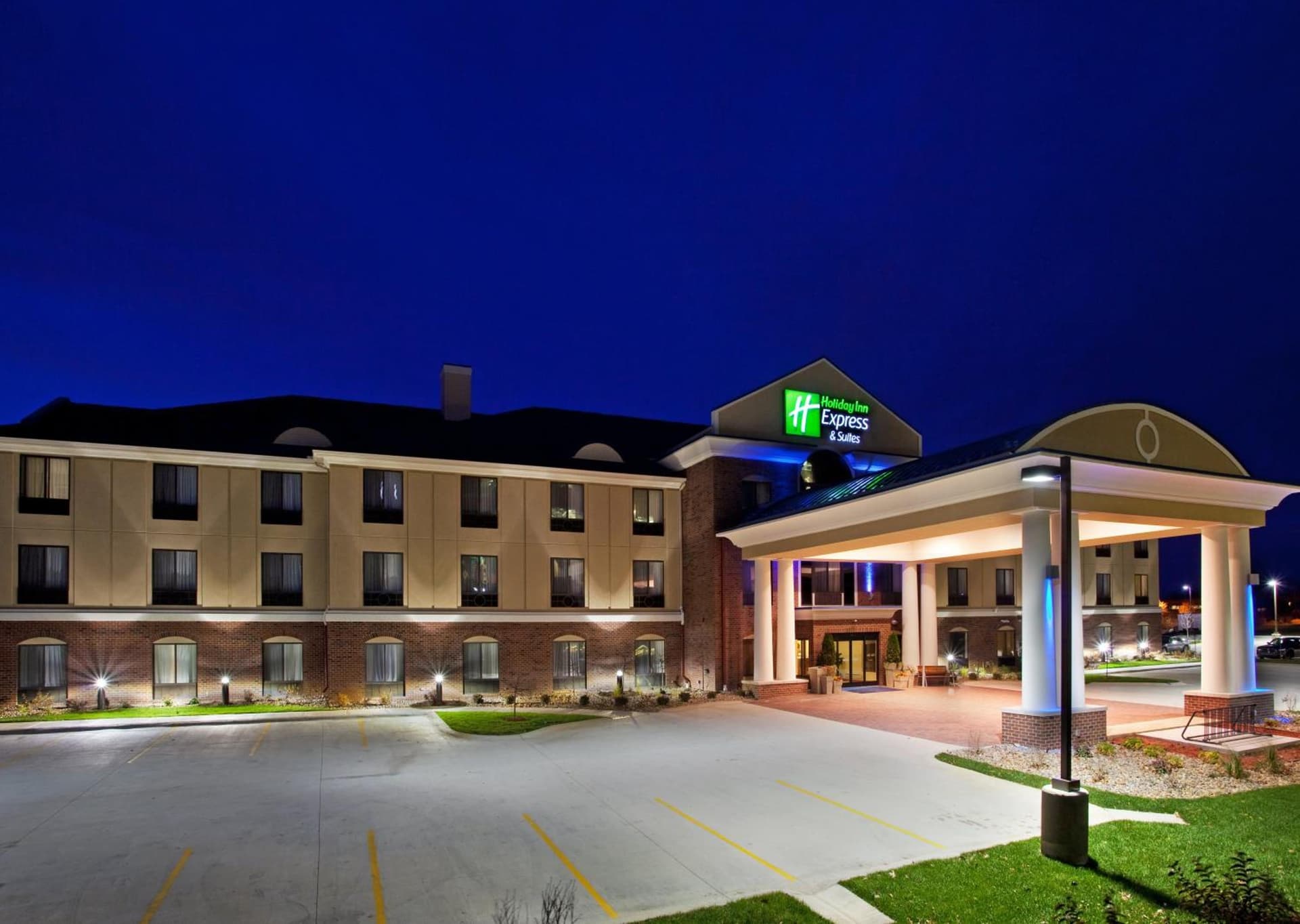 Holiday Inn Express Hotel & Suites East Lansing by IHG featured exterior or lobby in East Lansing, MI — similar hotel