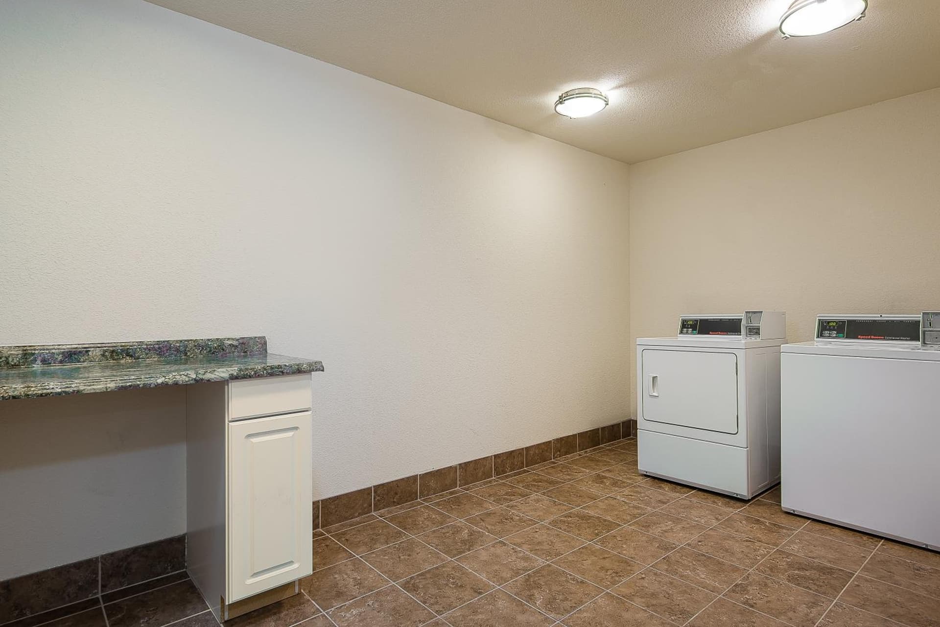 Holiday Inn Express and Suites Lafayette East by IHG property views in Lafayette, IN — gallery photo 3