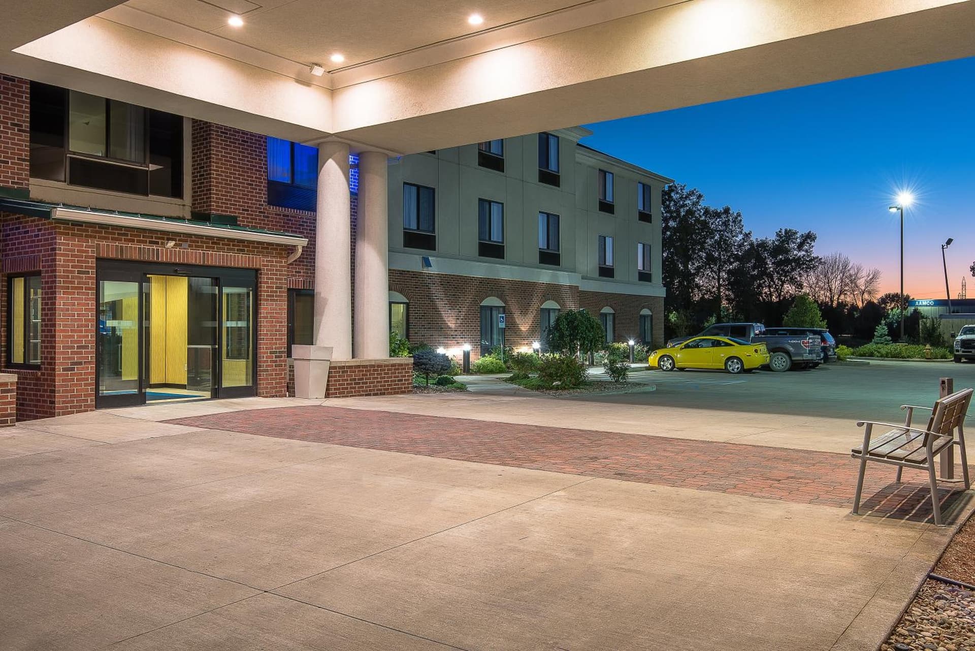 Holiday Inn Express and Suites Lafayette East by IHG gallery photo in Lafayette, IN — image 25