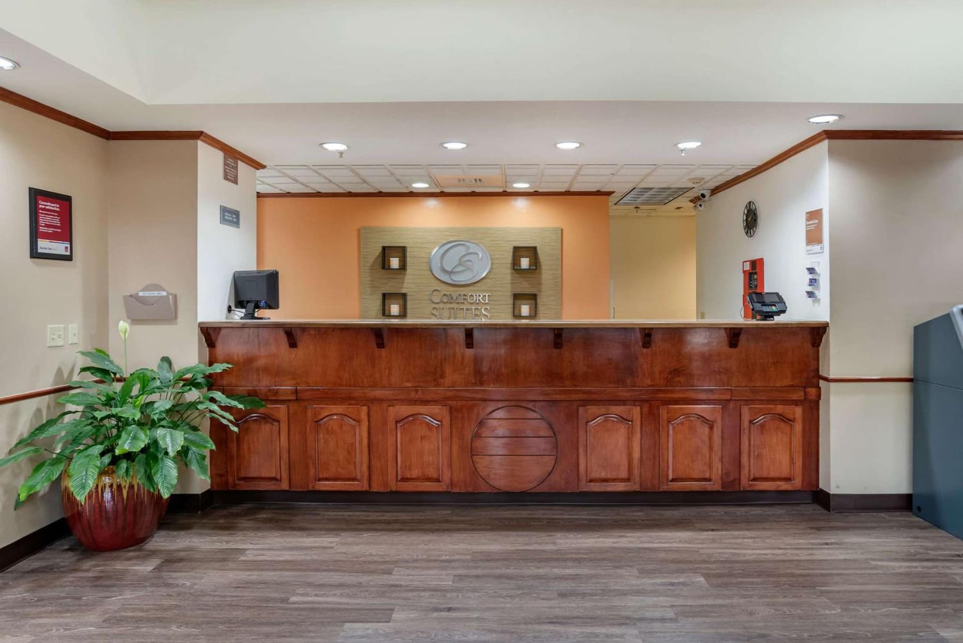 Comfort Suites Jacksonville Airport property views in Jacksonville, FL — gallery photo 3