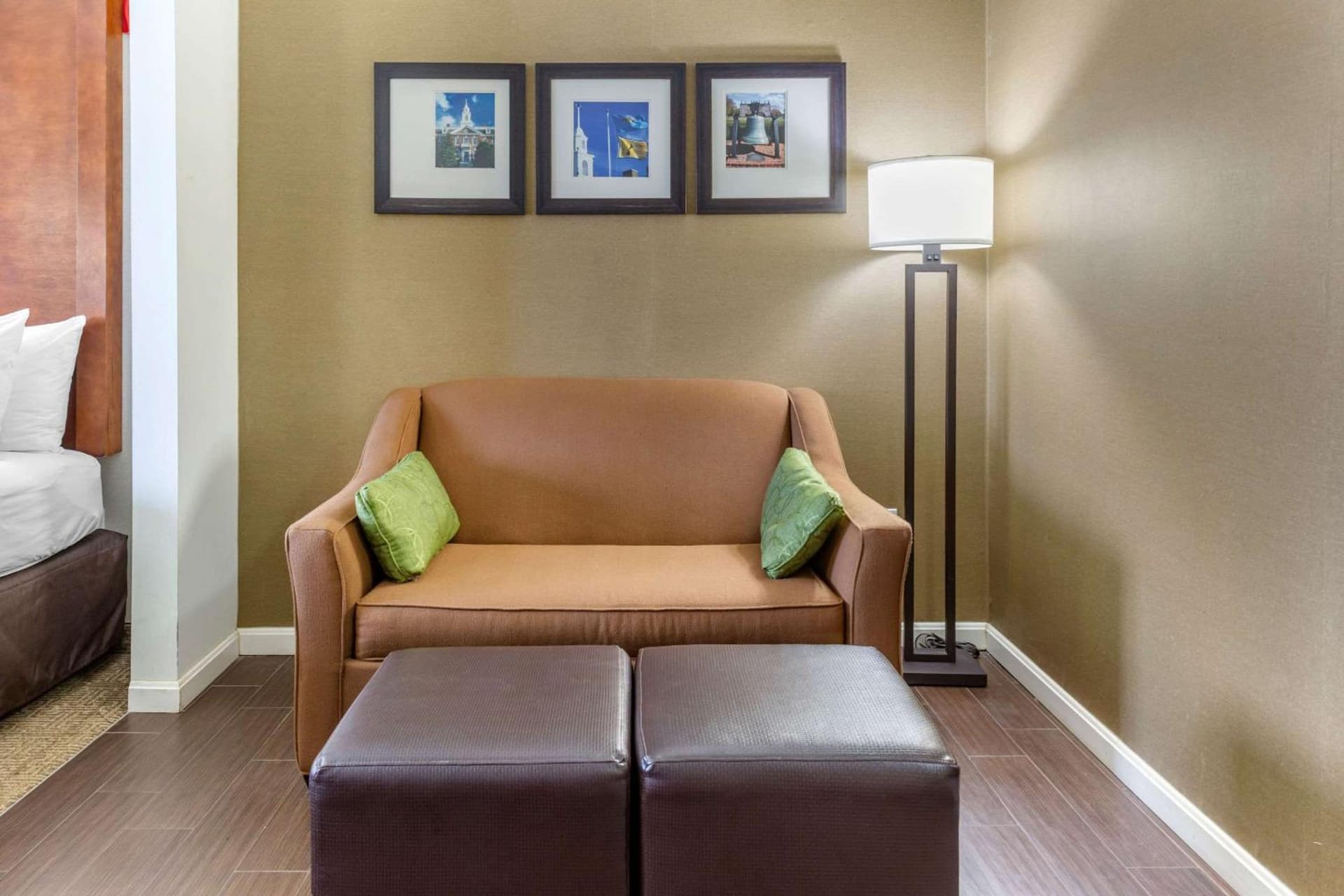 Comfort Suites Dover University Area gallery photo in Dover, DE — image 19