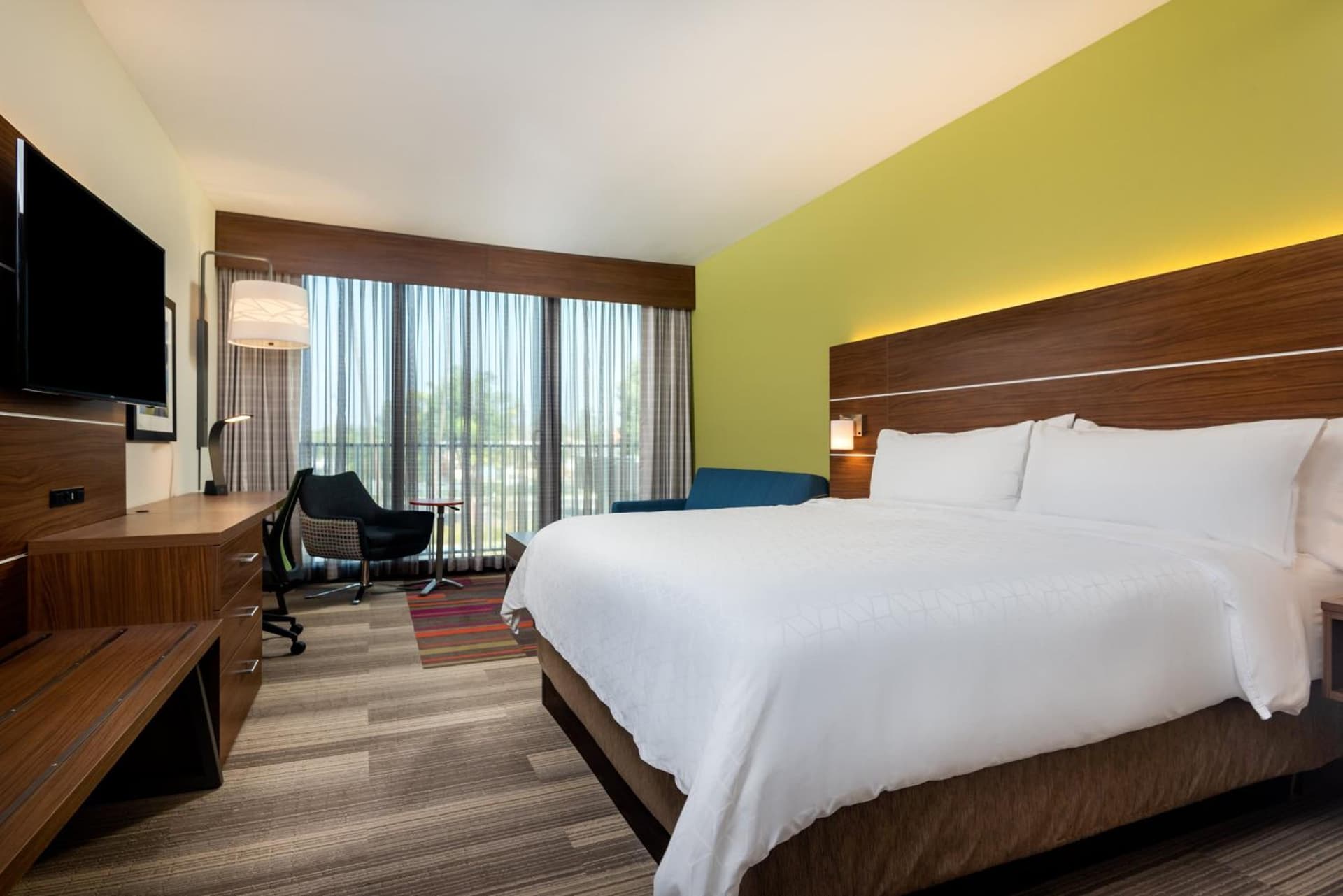 Holiday Inn Express & Suites Santa Ana - Orange County by IHG gallery photo in Santa Ana, CA — image 46