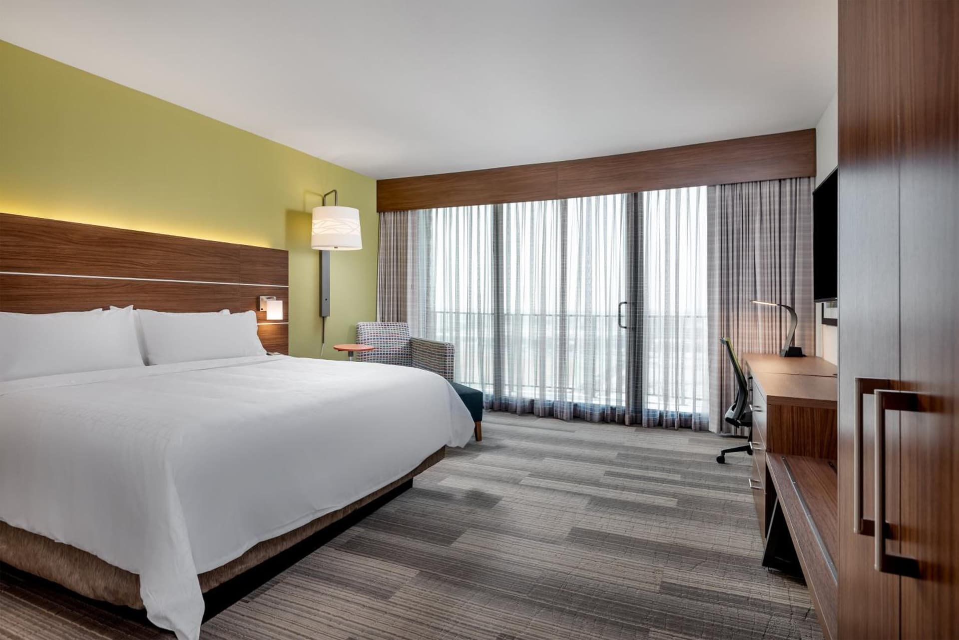 Holiday Inn Express & Suites Santa Ana - Orange County by IHG property views in Santa Ana, CA — gallery photo 3