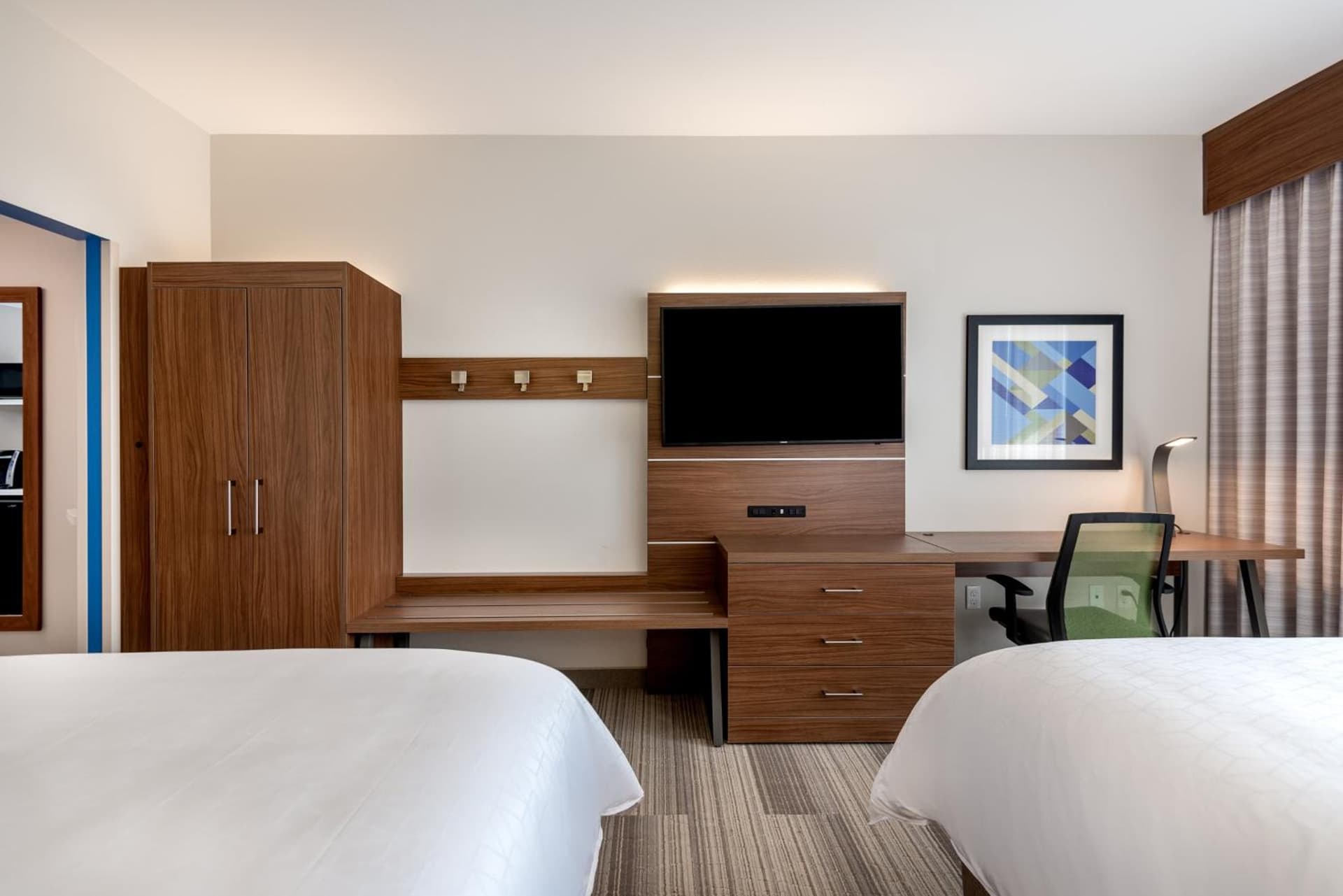 Holiday Inn Express & Suites Santa Ana - Orange County by IHG gallery photo in Santa Ana, CA — image 24