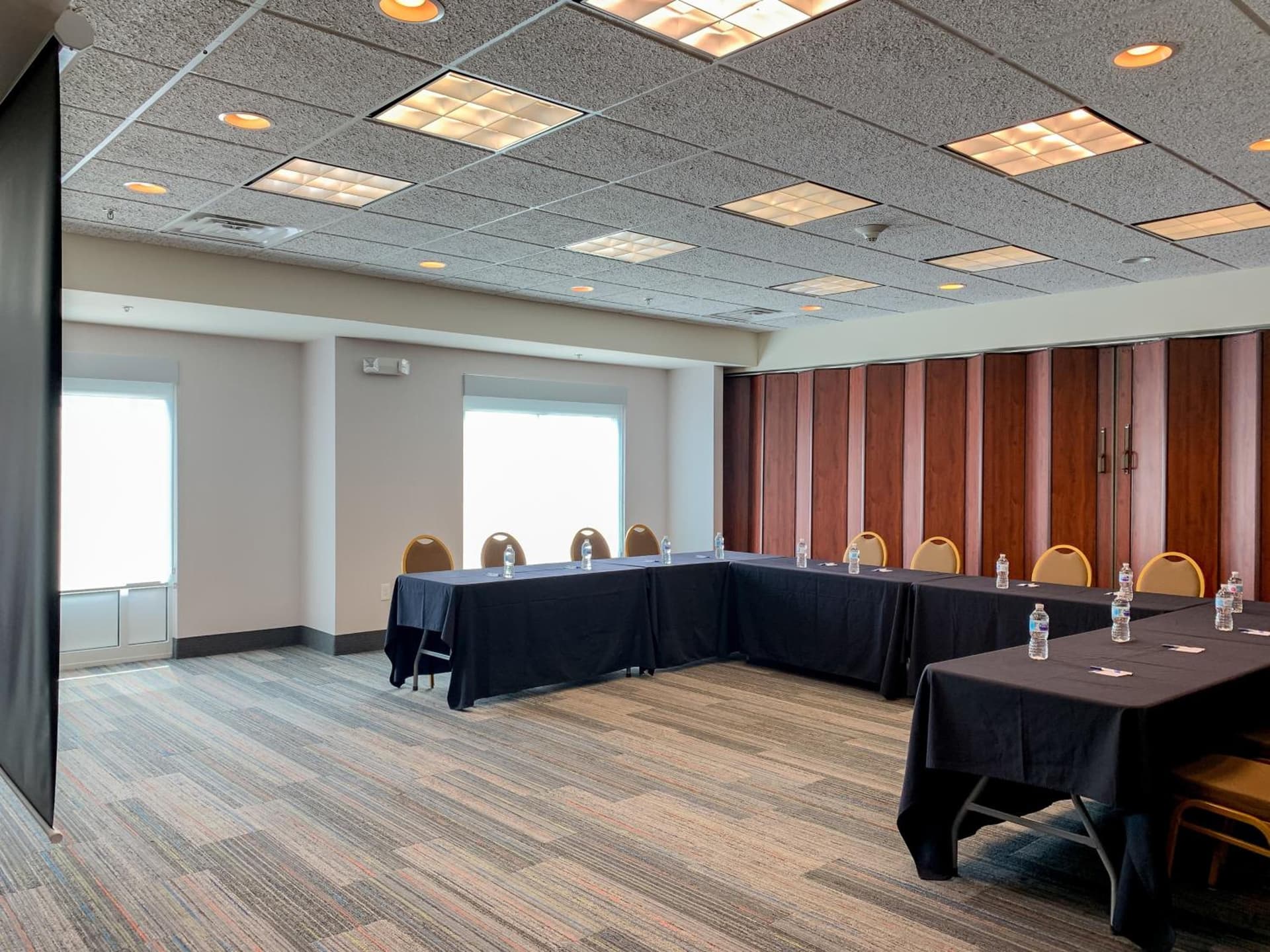 Holiday Inn Express & Suites Lexington Downtown Area-Keeneland by IHG gallery photo in Lexington, KY — image 64