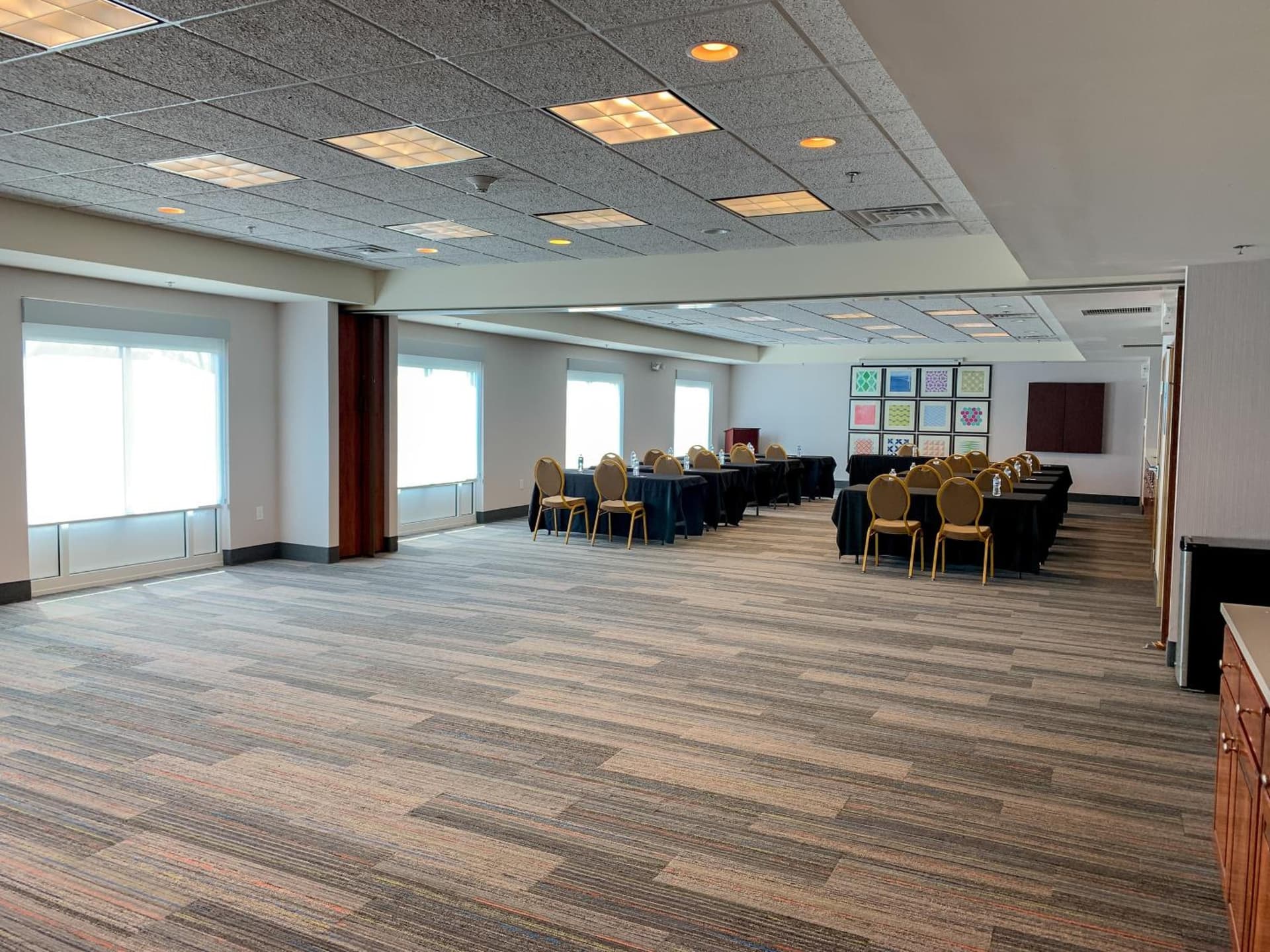 Holiday Inn Express & Suites Lexington Downtown Area-Keeneland by IHG gallery photo in Lexington, KY — image 39