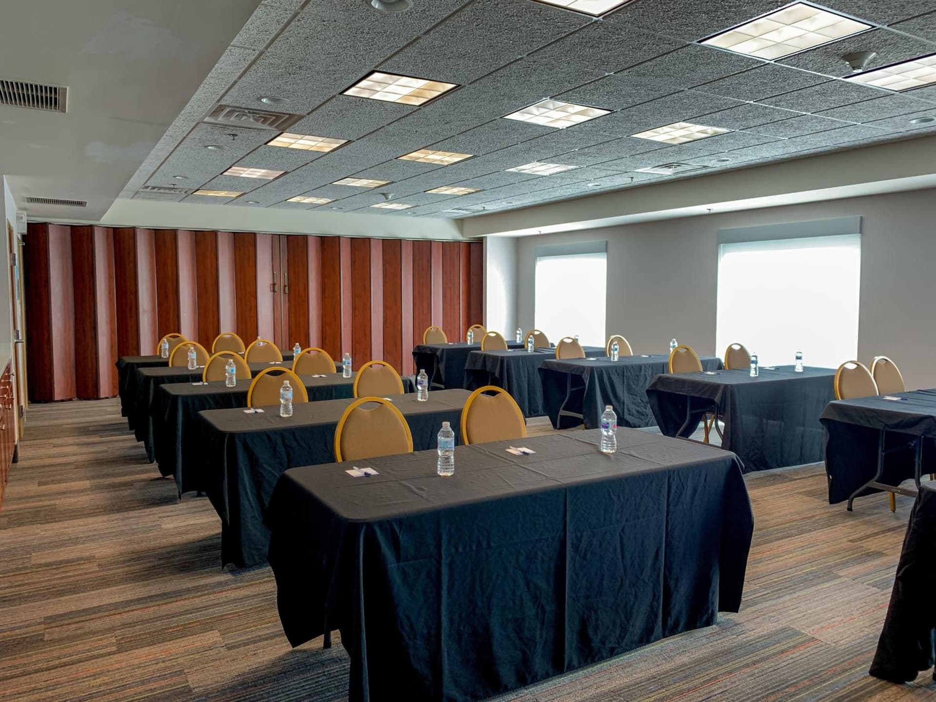 Holiday Inn Express & Suites Lexington Downtown Area-Keeneland by IHG gallery photo in Lexington, KY — image 46