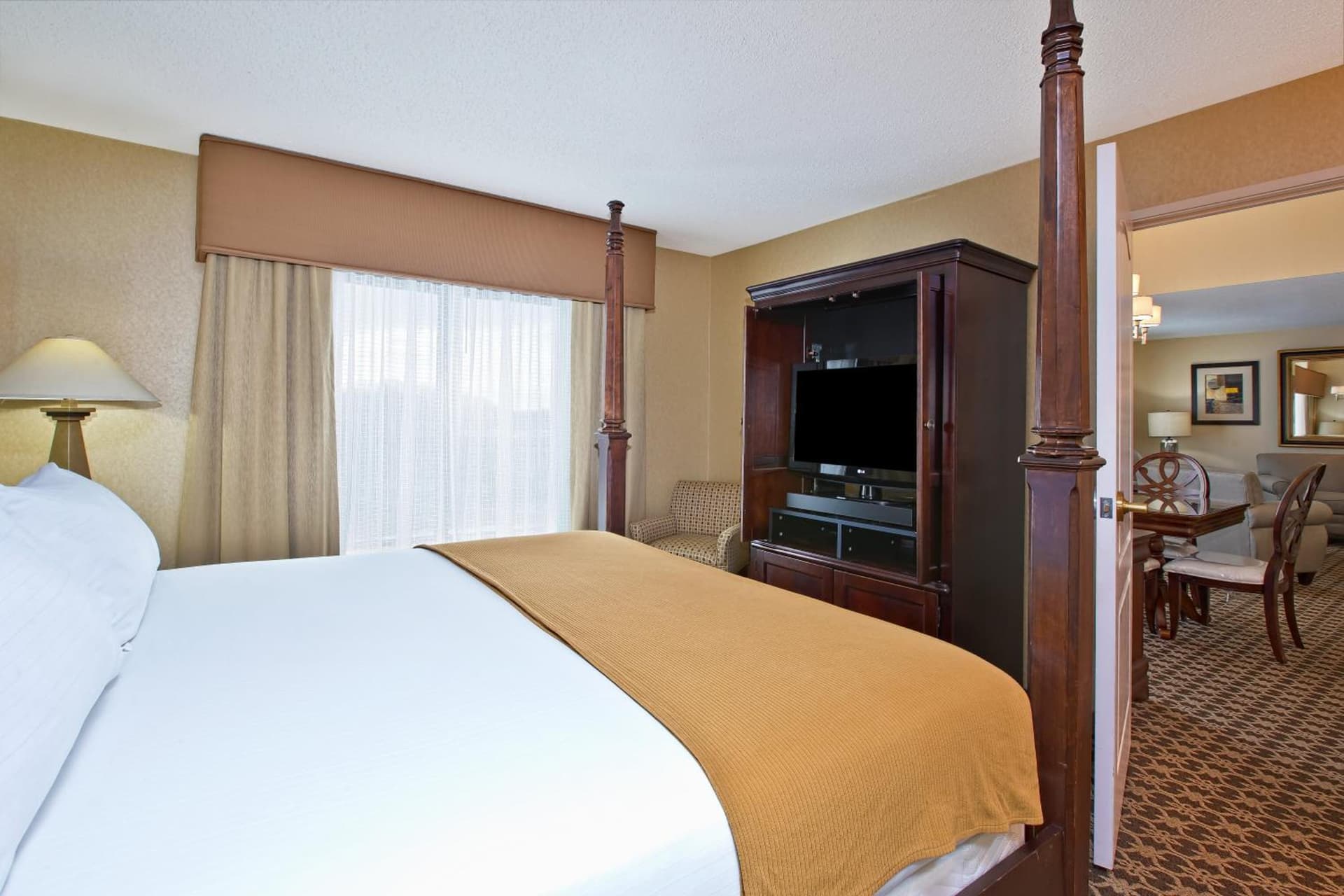 Holiday Inn Express & Suites - Sharon-Hermitage by IHG gallery photo in West Middlesex, PA — image 12