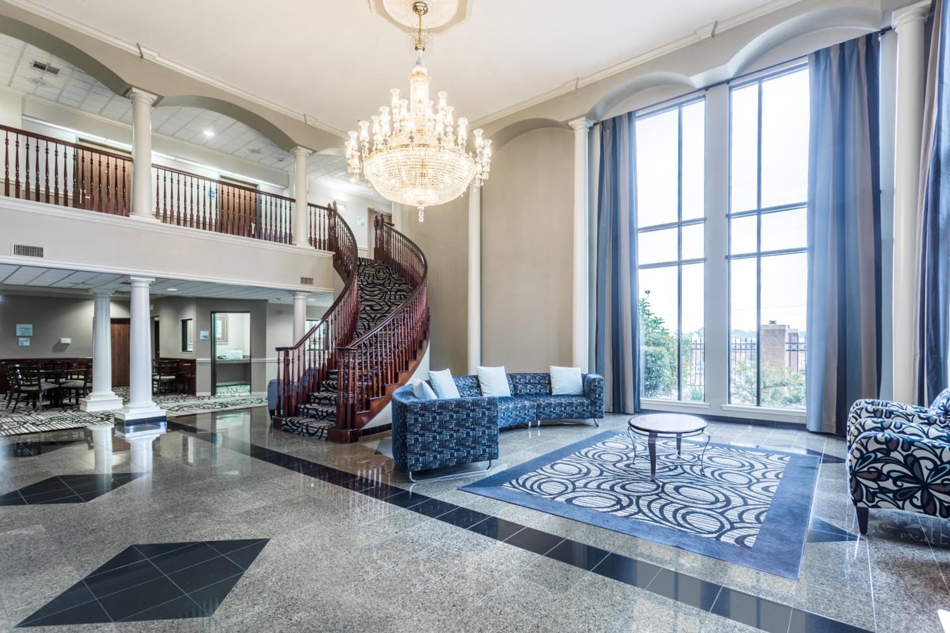 Holiday Inn Express Hotel and Suites Lake Charles by IHG gallery photo in Lake Charles, LA — image 4