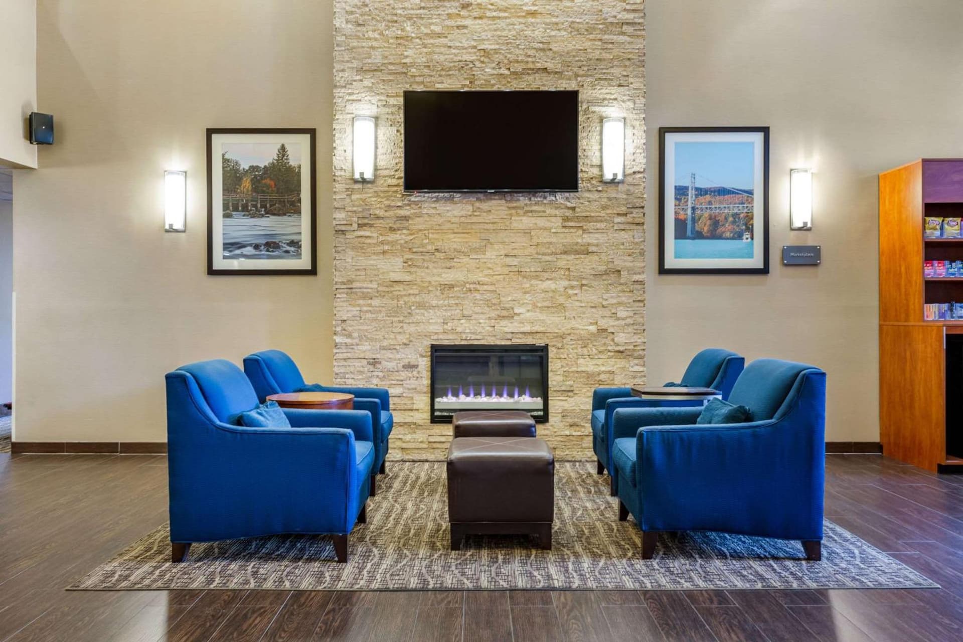 Comfort Suites Dover University Area property views in Dover, DE — gallery photo 3
