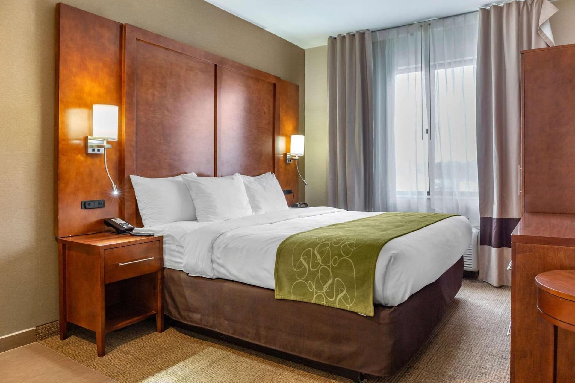 Comfort Suites Dover University Area gallery photo in Dover, DE — image 35