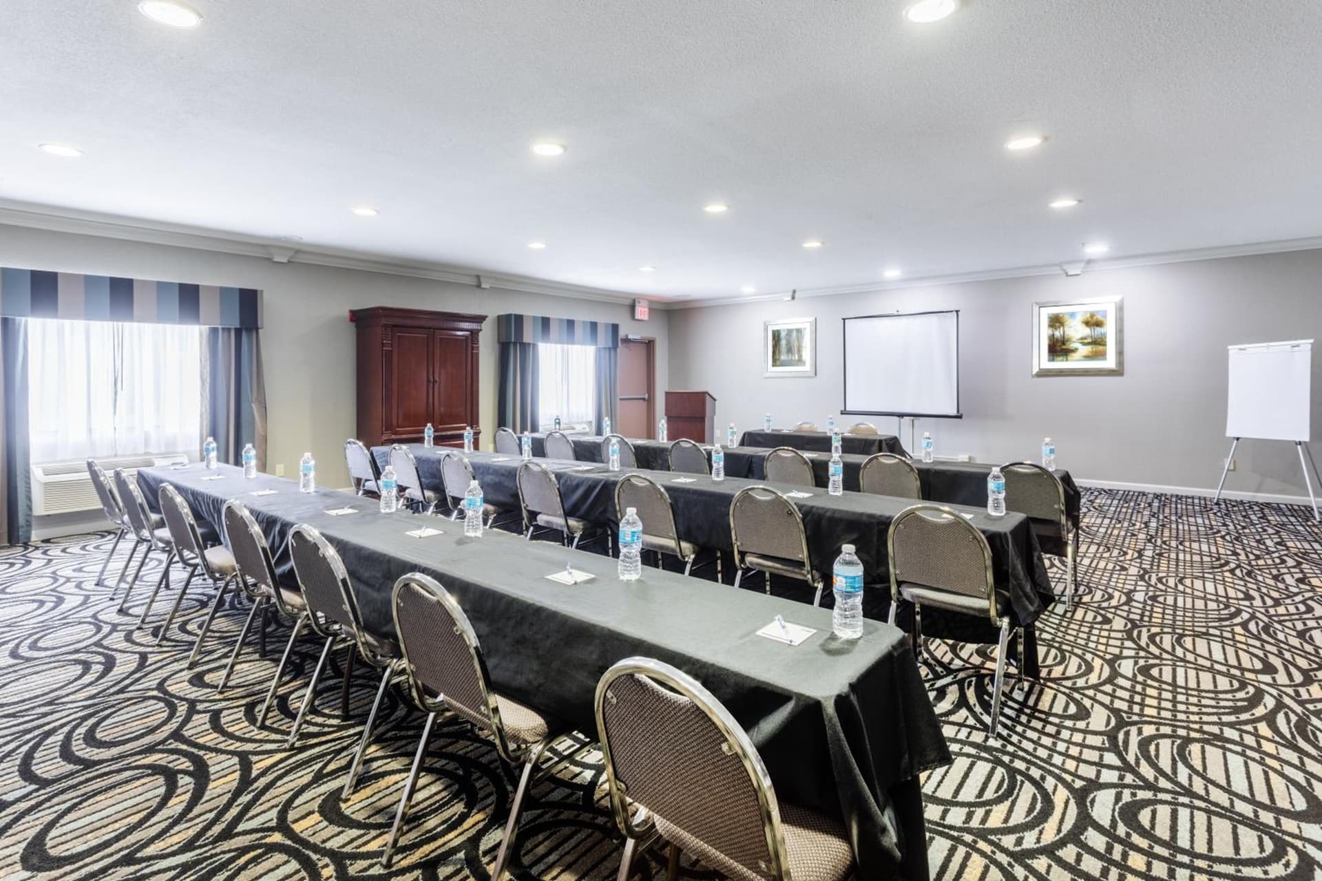 Holiday Inn Express Hotel and Suites Lake Charles by IHG gallery photo in Lake Charles, LA — image 25