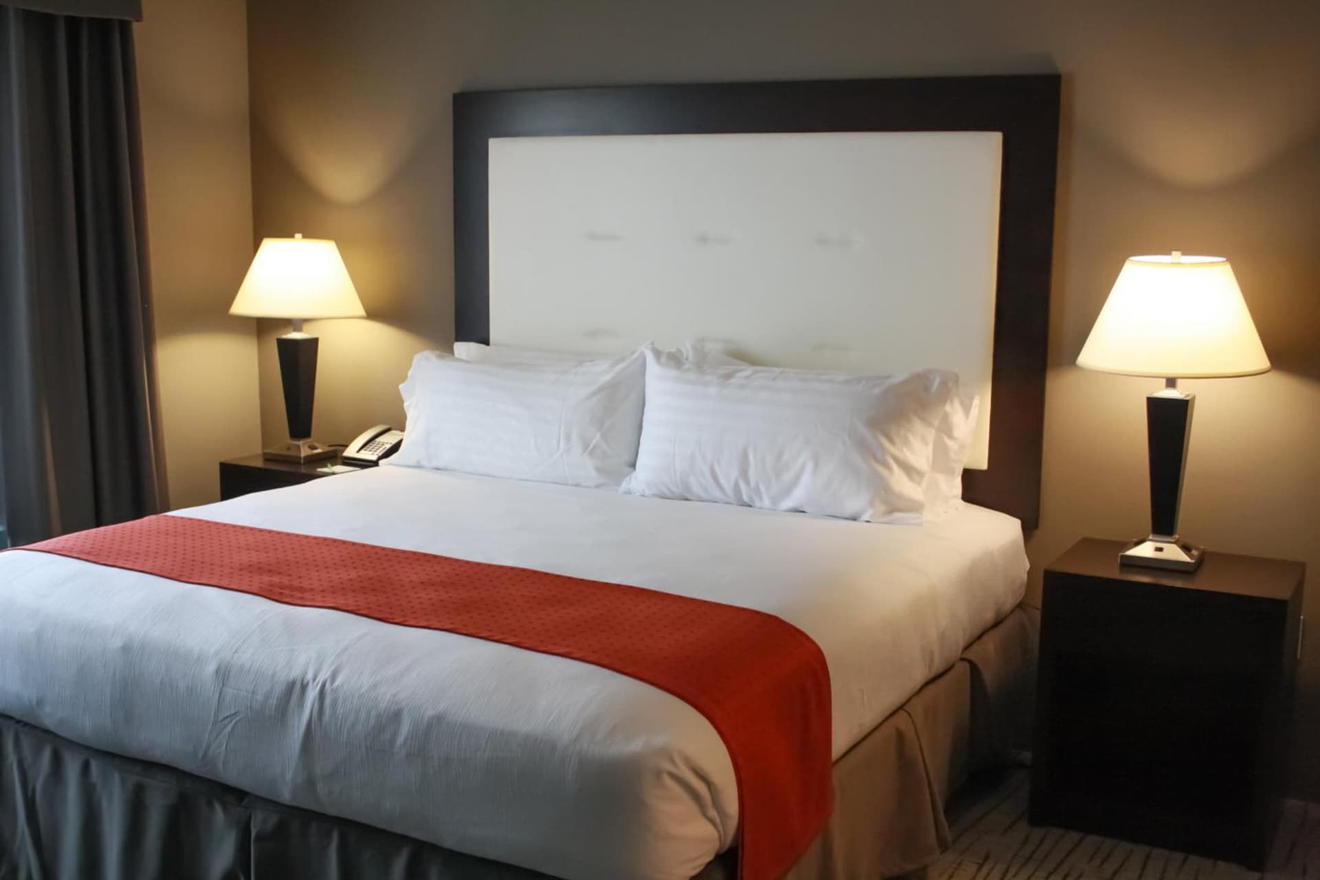 Holiday Inn Hotel & Suites Davenport by IHG gallery photo in Davenport, IA — image 20