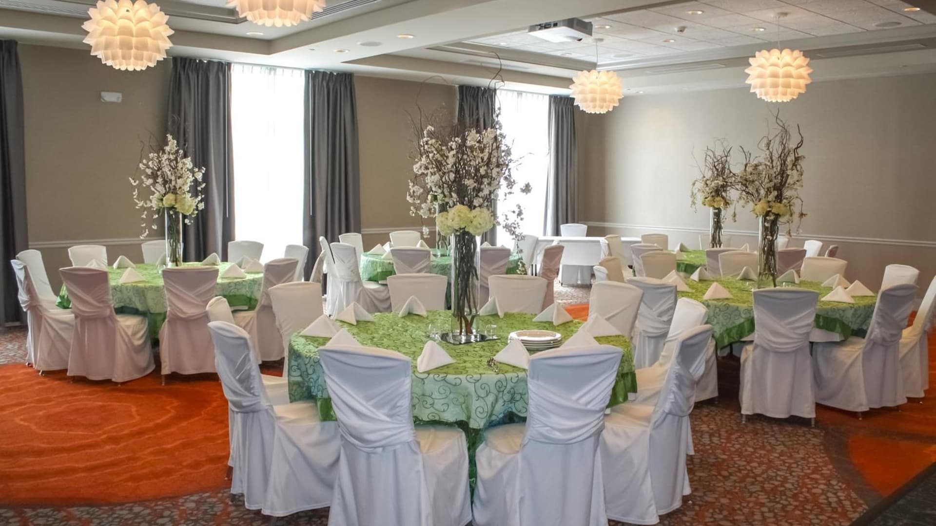 Holiday Inn Hotel & Suites Davenport by IHG gallery photo in Davenport, IA — image 28