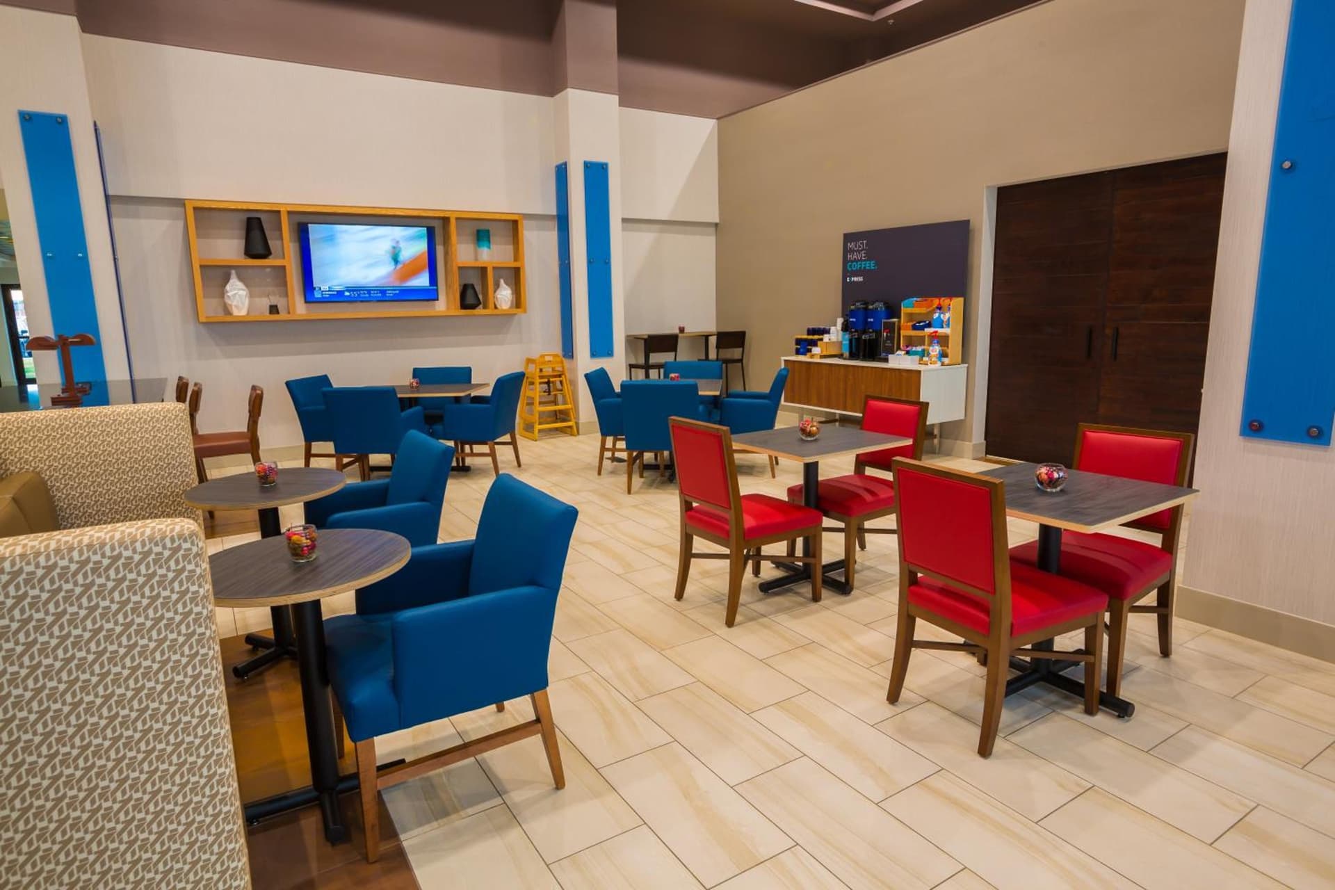 Holiday Inn Express Hotel & Suites Pasco-TriCities by IHG gallery photo in Pasco, WA — image 35