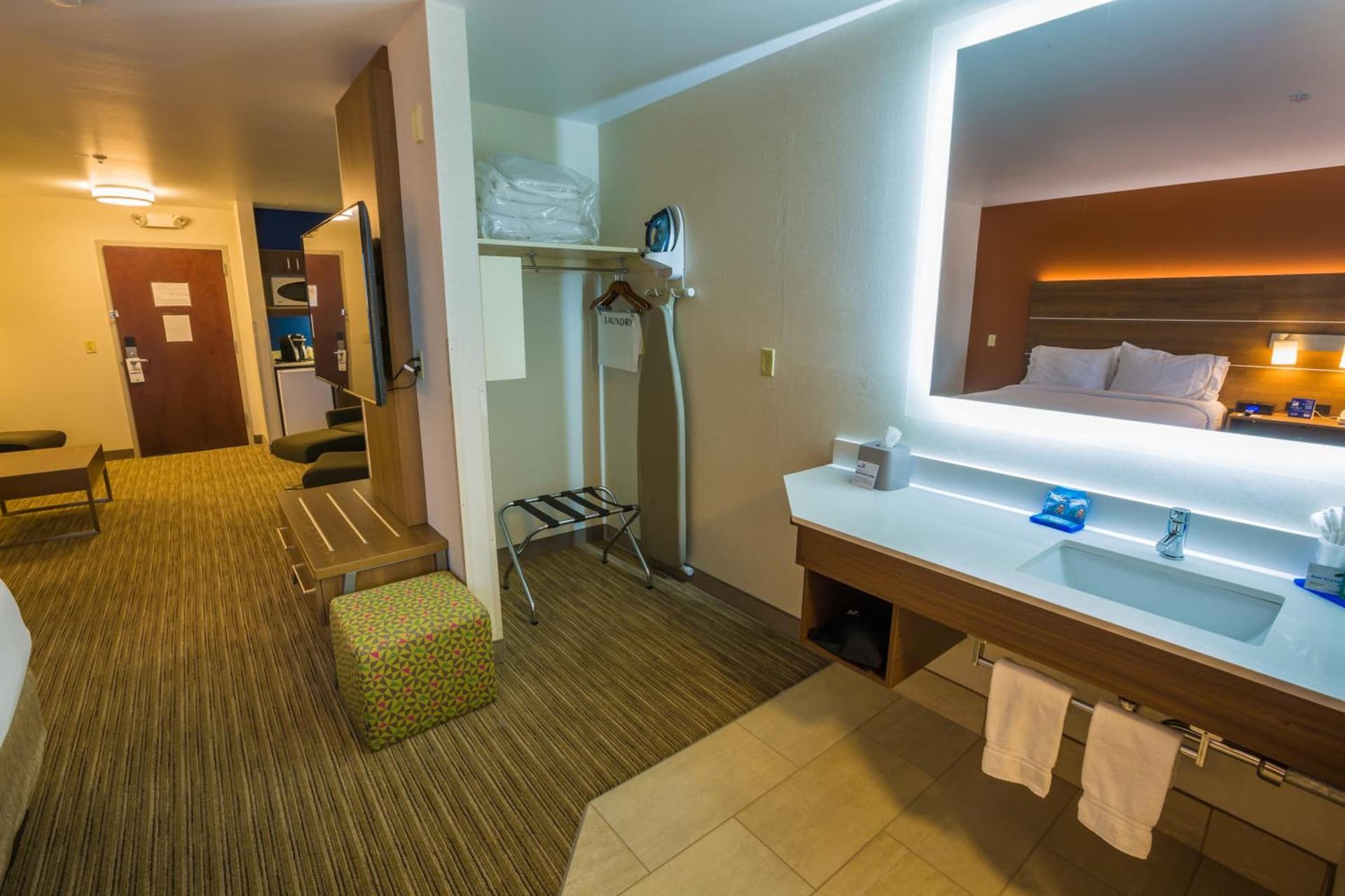 Holiday Inn Express Hotel & Suites Pasco-TriCities by IHG gallery photo in Pasco, WA — image 11